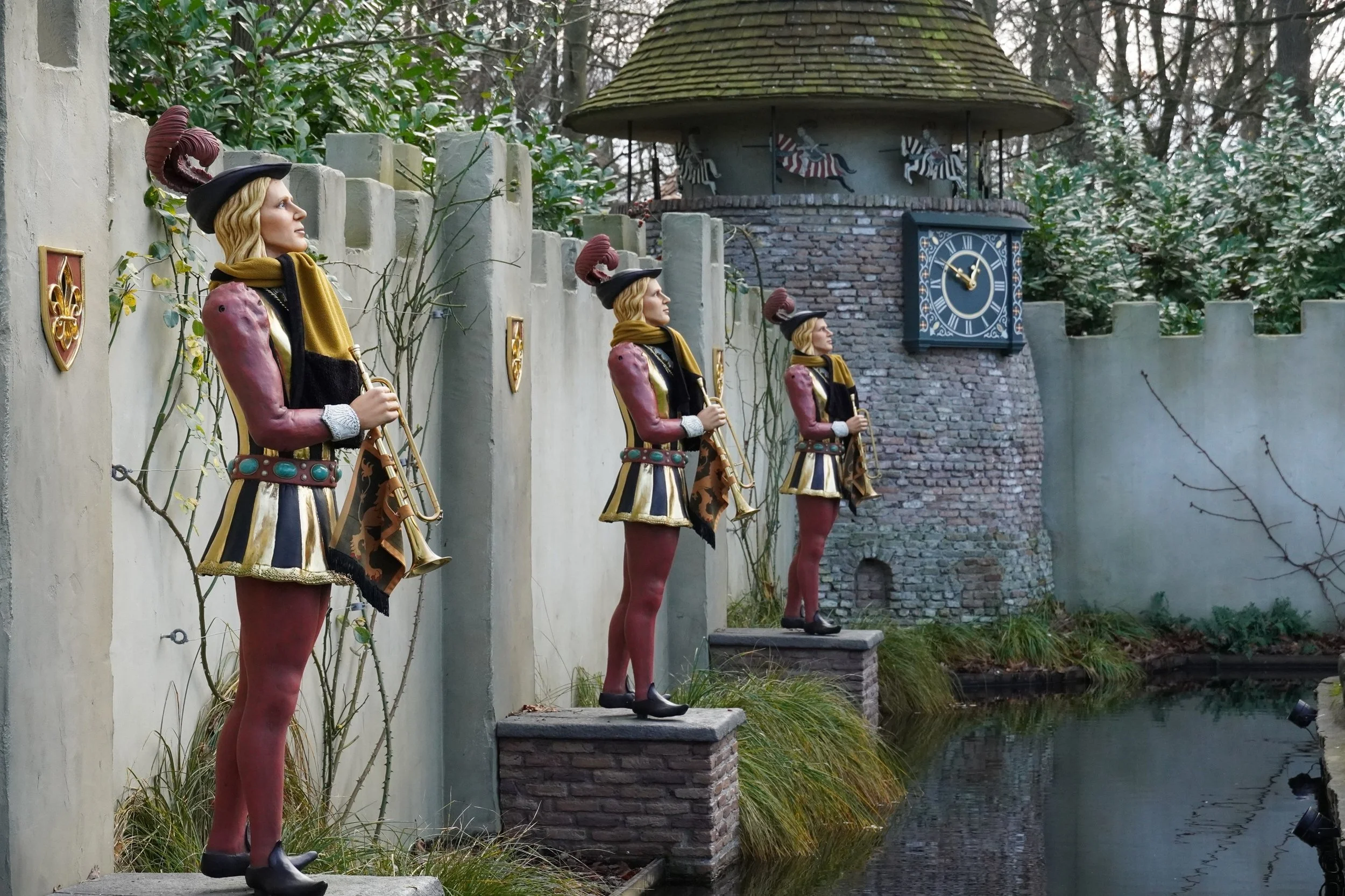 winter-efteling-netherlands-fairytale-forest-magick-clocke.JPG