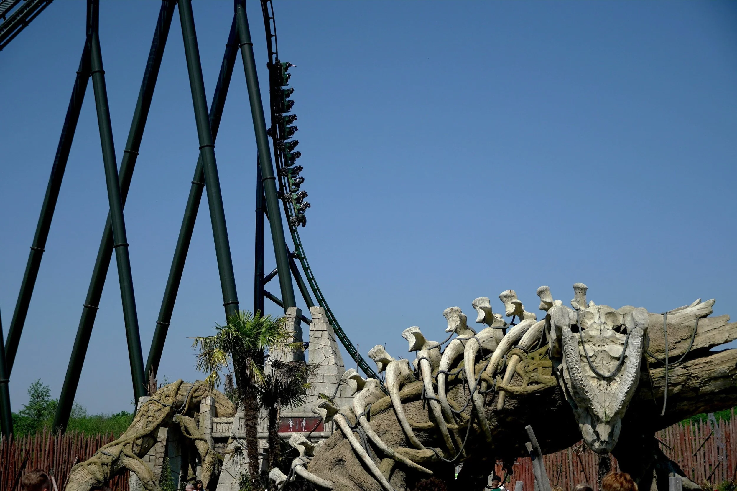 walibi-belgium-wavre-kondaa-intamin-mega-roller-coaster-r.JPG
