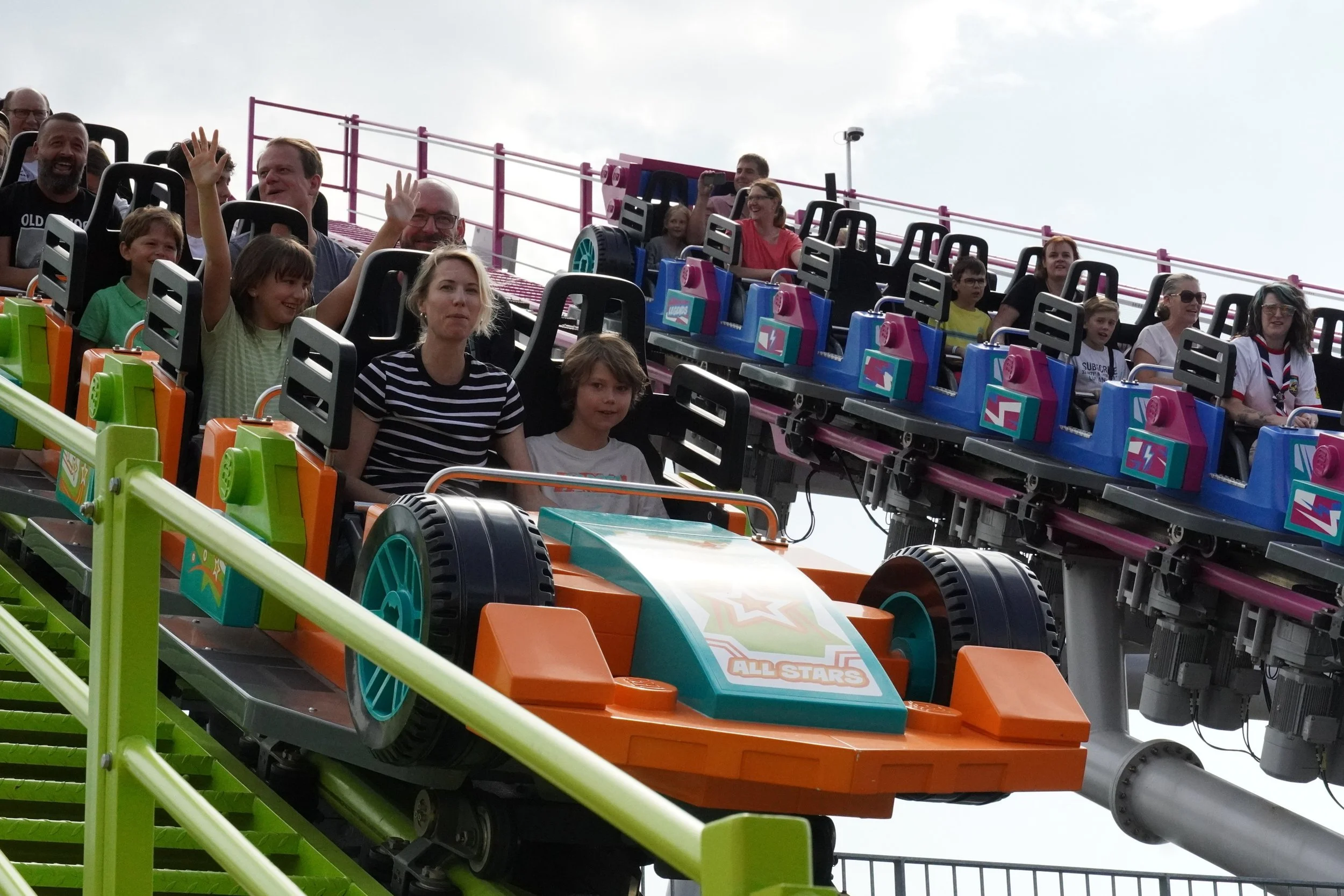 minifigure-speedway-zierer-family-roller-coaster-legoland-billund-denmark-i.JPG