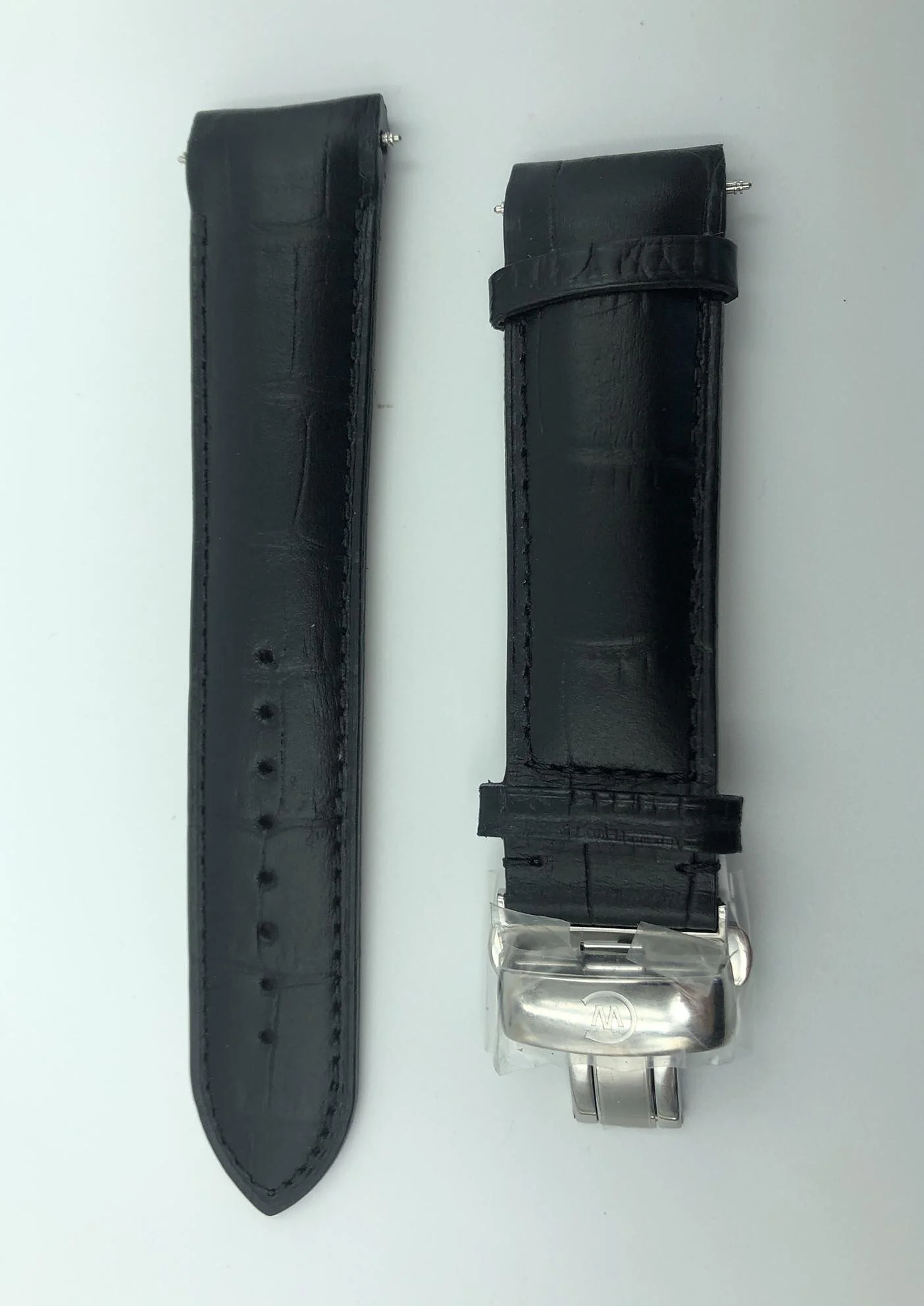 SOLD - C60 Mk1 Black Leather croc Fitted Ends 22mm