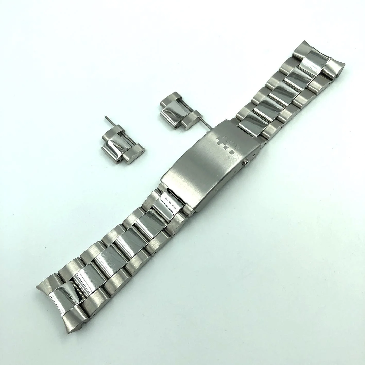 SOLD - C60 22mm stainless steel bracelet for 43mm Mk1/Mk2 models