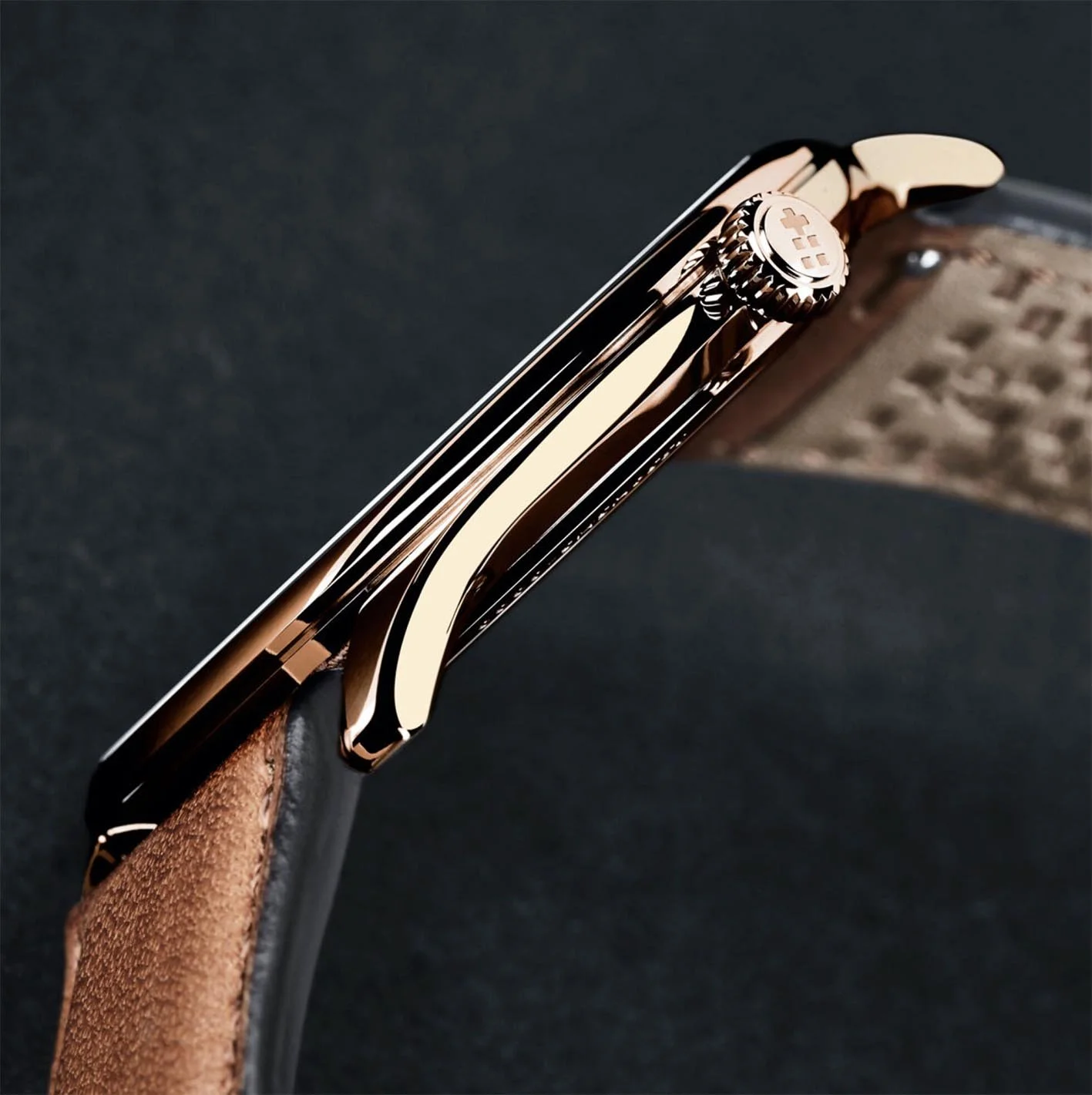 WardHoard-C5-595-gold-b.jpg