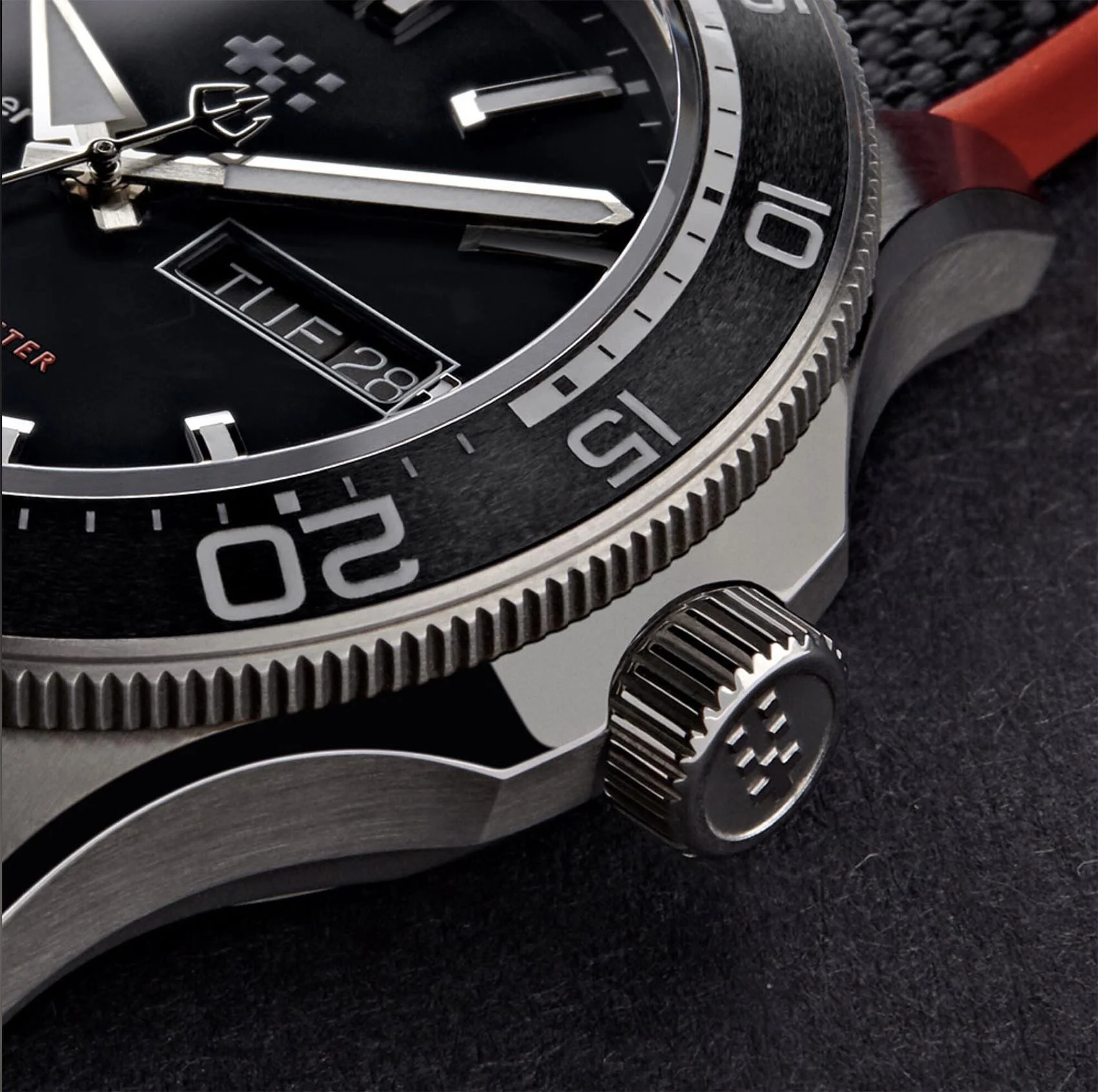 WardHoard-C60-Elite-1000c.jpg