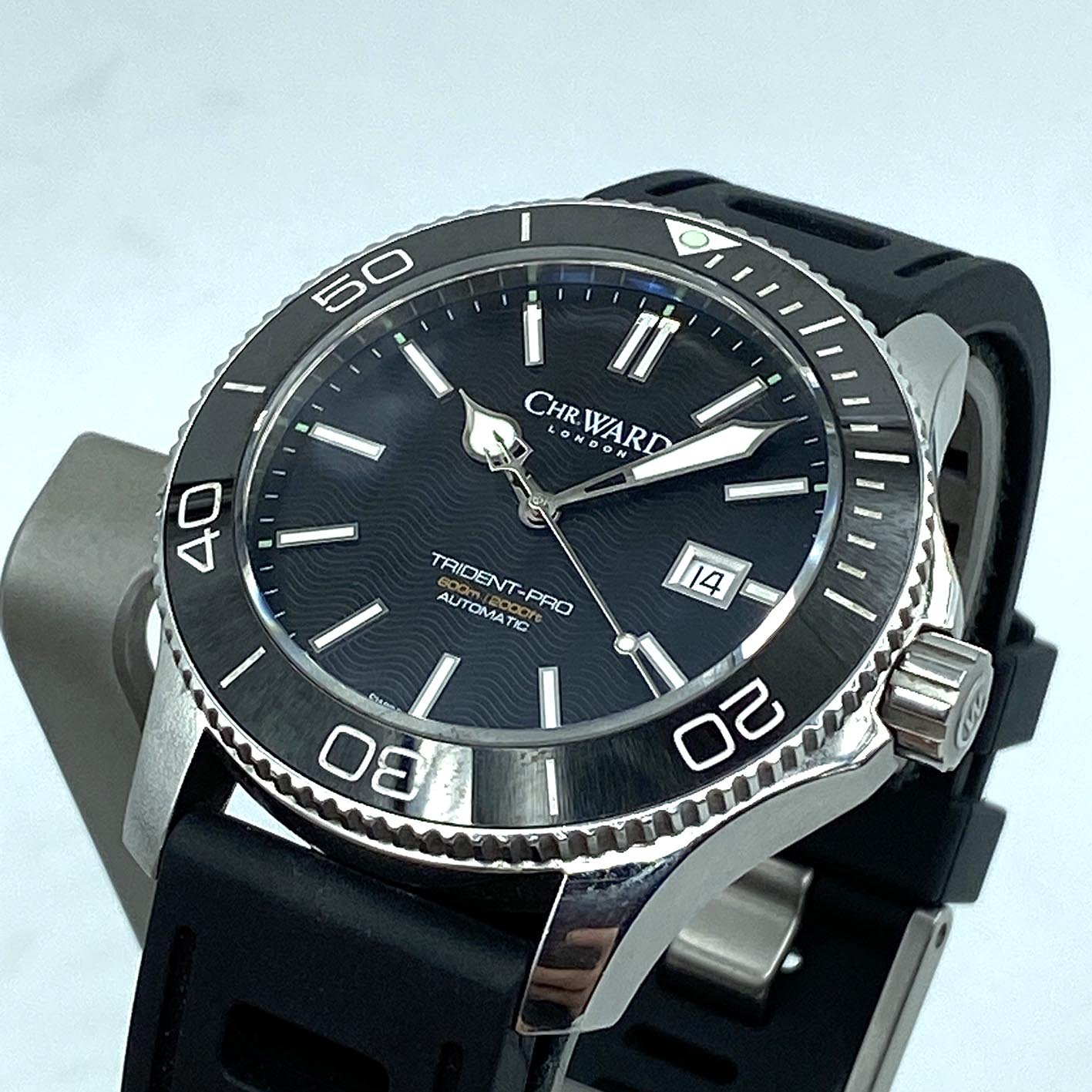 SOLD - C60 Trident Pro 600 43mm (2015) — Ward Hoard