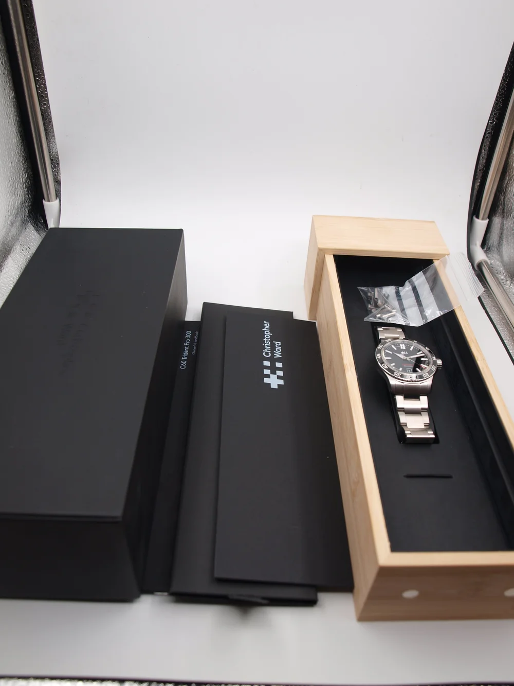 SOLD WH54 C60 Trident Pro 300 40mm Black (11/2023) — Ward Hoard