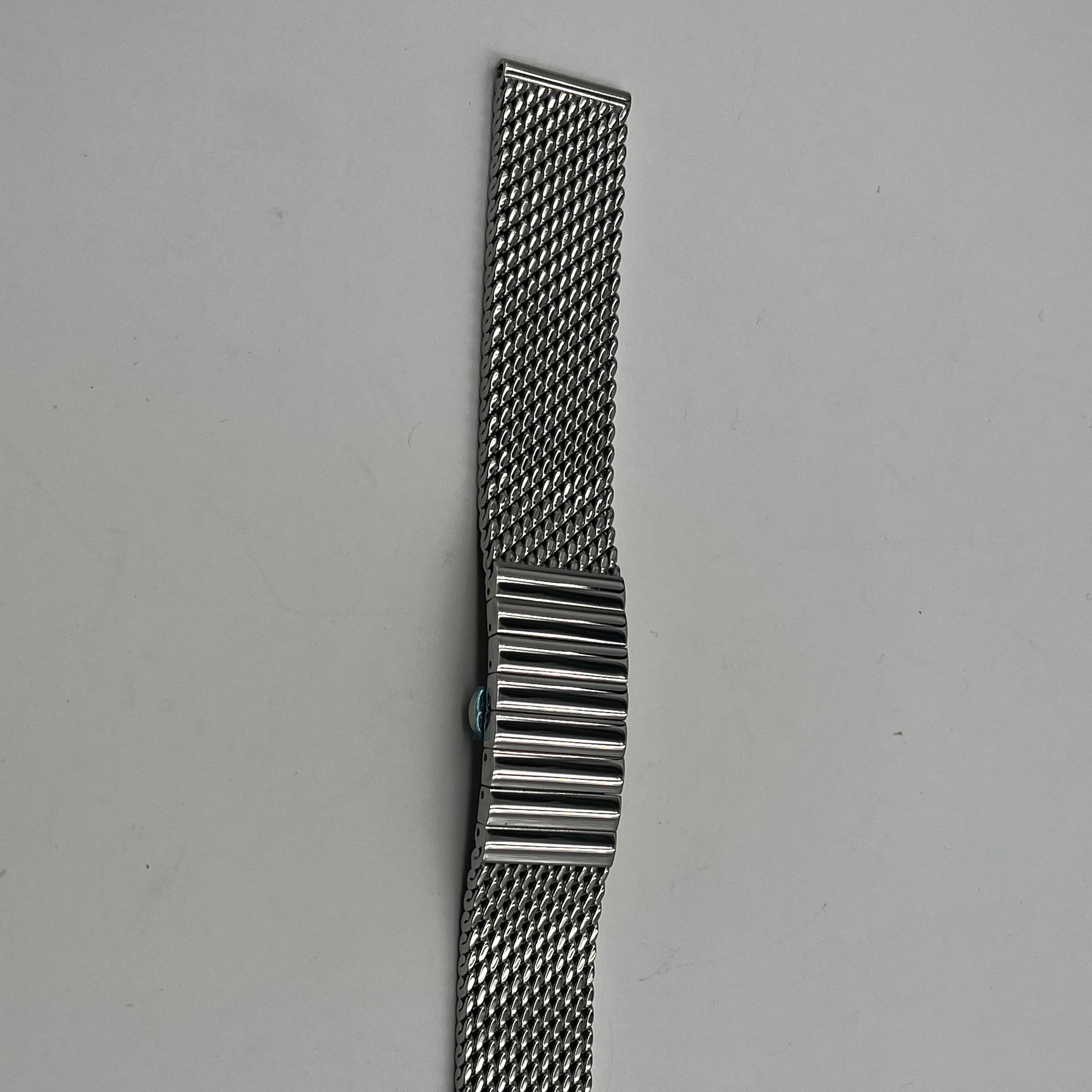 SOLD STR9 Brand new Milanese/mesh bracelet (20mm)