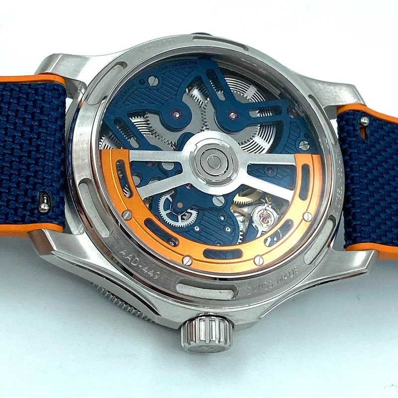C60-Apex-caseback.jpg