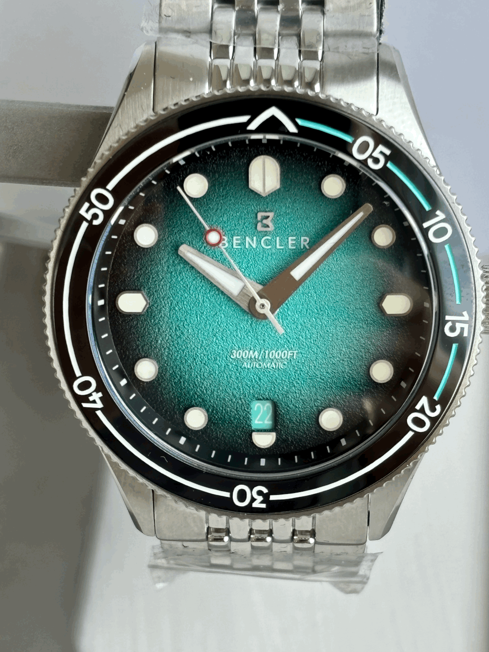 Help me find the perfect diver – Baltic Aquascaphe vs Certina DS