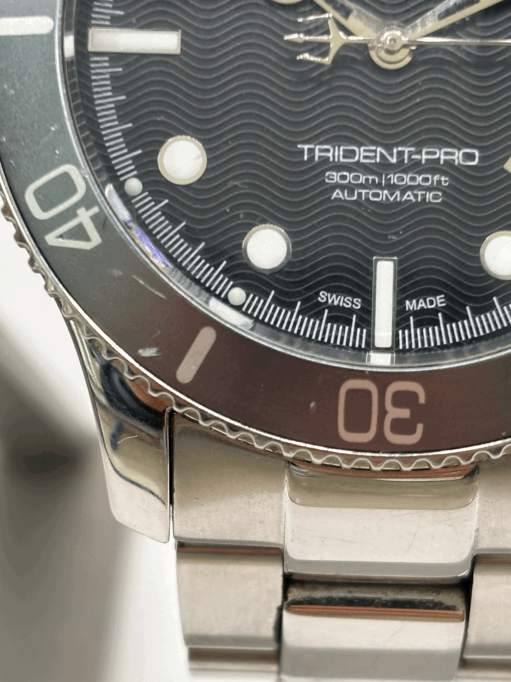 WH1150 C60 Trident Pro Automatic Mk1 charcoal bezel (02/2013