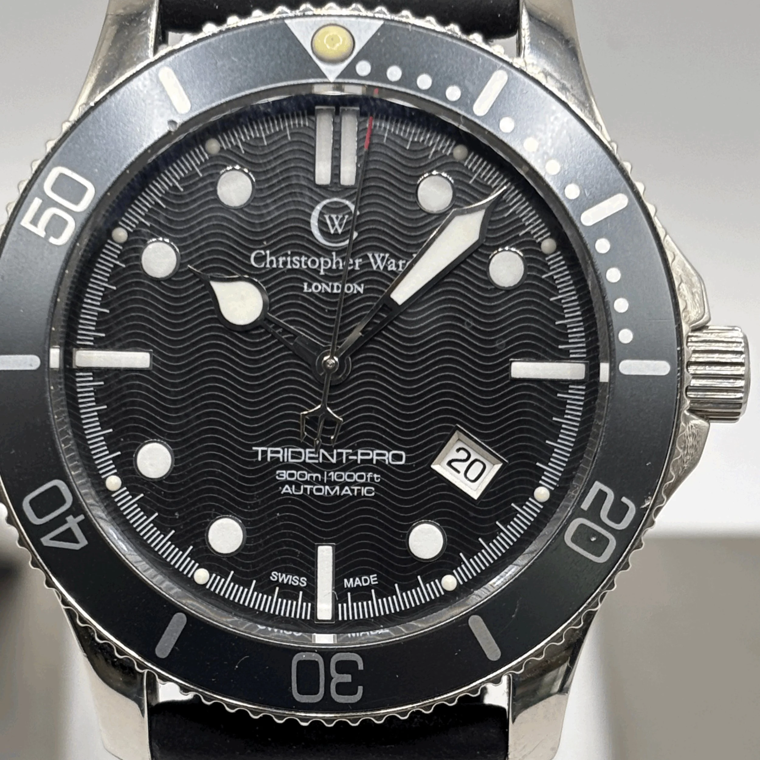 WH993 C60 Trident Pro Automatic Mk1 charcoal bezel (04/2012)
