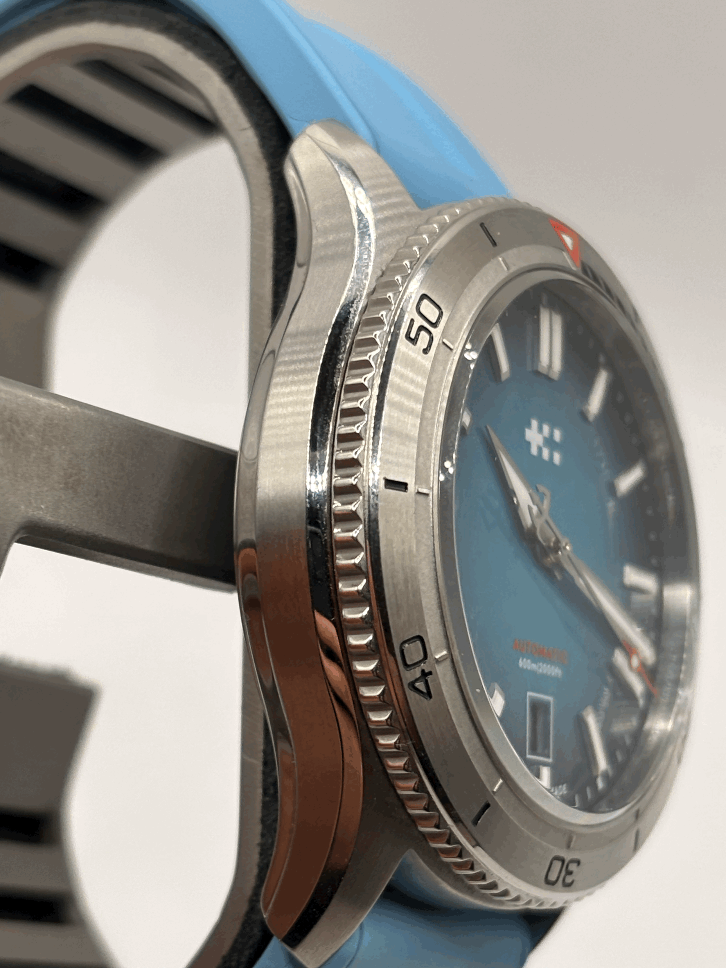 tempImagezSXdUz.gif (Copy)