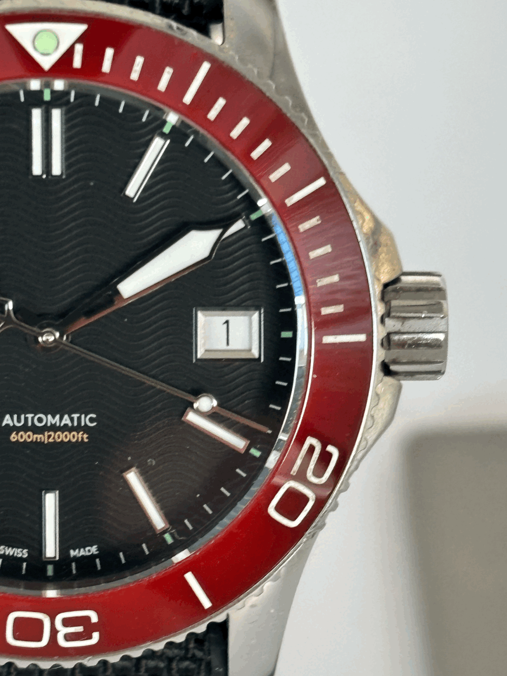 SOLD WH783 C60 Trident Pro 600 Mk2.5 red bezel 38mm (04/2017