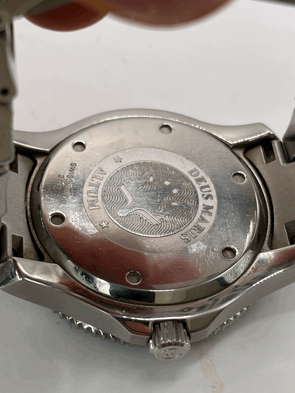 WH1150 C60 Trident Pro Automatic Mk1 charcoal bezel (02/2013