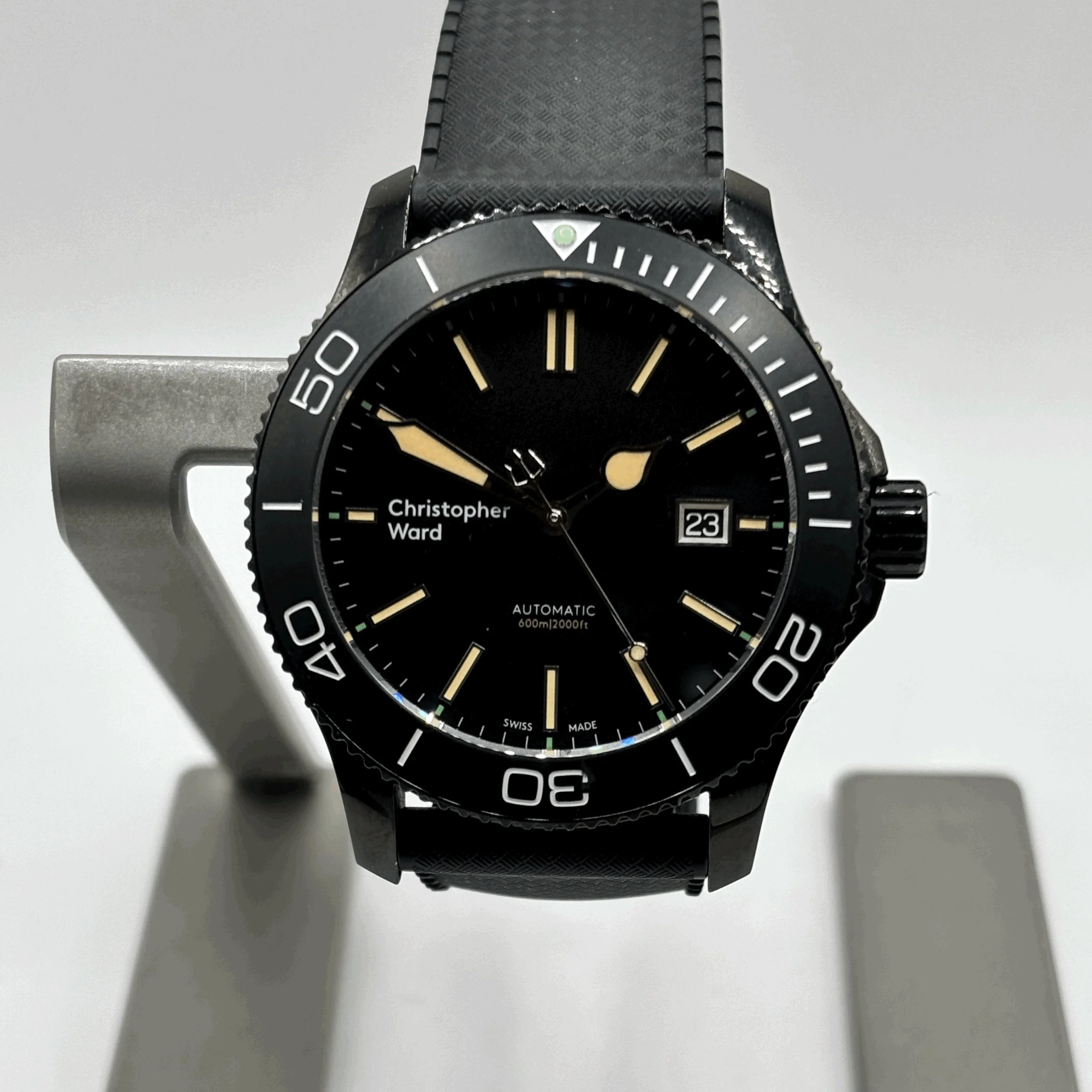 SOLD WH739 C60 Trident Pro 600 Vintage Mk2.5 43mm (Undated)