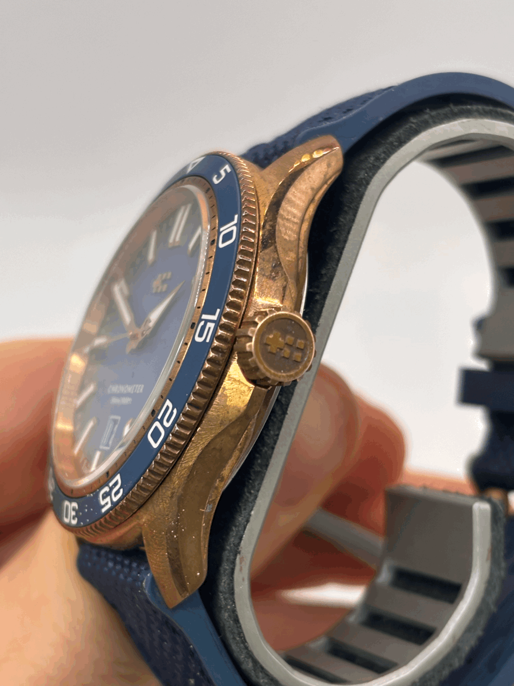 Dive Watch Christopher Ward C60 Bronze WH1140 C60 Trident Bronze