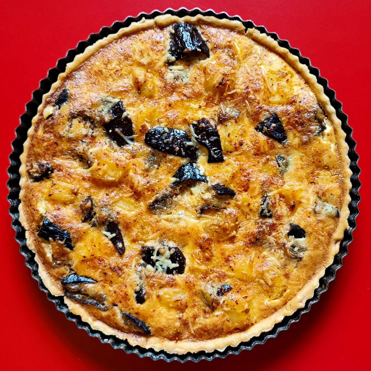 HOT POTATO ✌️ Savoury tart this week is Harissa Potato, Wood - Fired Aubergine + Dubliner Cheddar ✌️