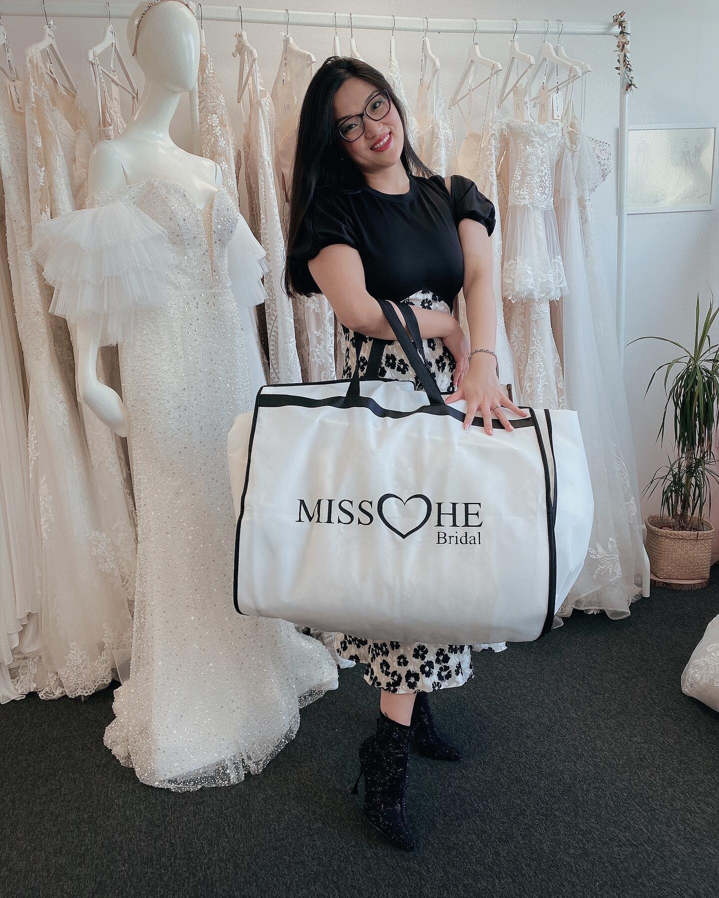 Ruby&rsquo;s final fitting &amp; collection day 😃 we&rsquo;ve had so much fun this afternoon 🥰

I know Ruby through our previous bride, yes the power of word of mouth 👄 

My job satisfaction is not only you are my bride/ client, most importantly i