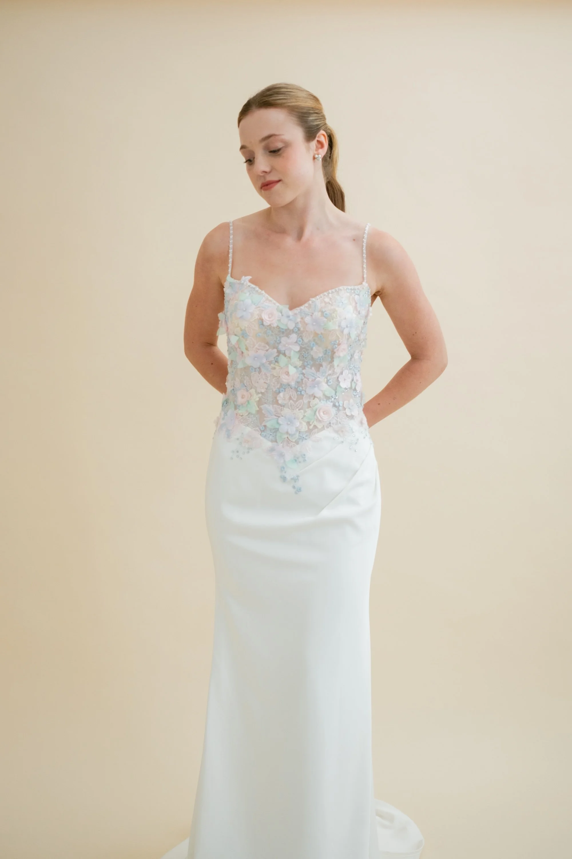 MISS-HE-STYLE-2602-LYDIA-3.jpg