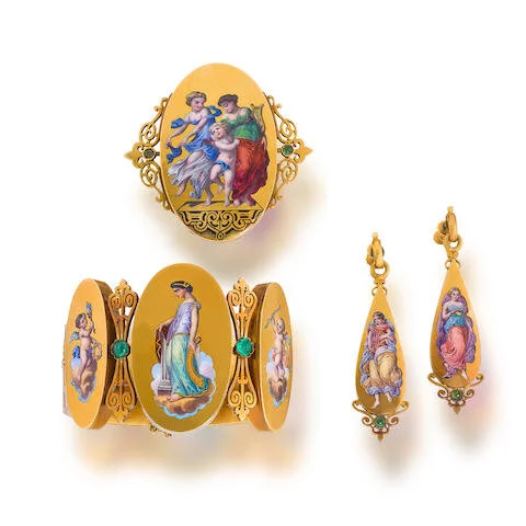 Antique Suite of 18 Carat French Jewellery, circa 1890.jpg