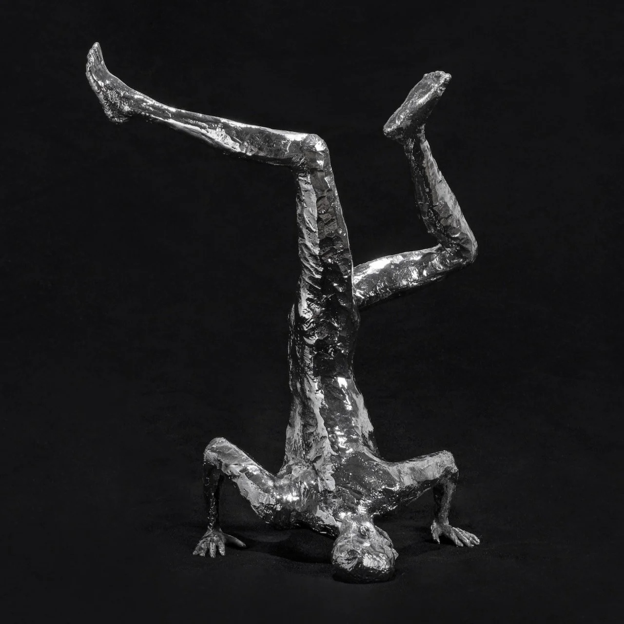  Title: Daydreamer #2   
(HxWxD): 23 x 14 x 10 cm 
Stainless steel 