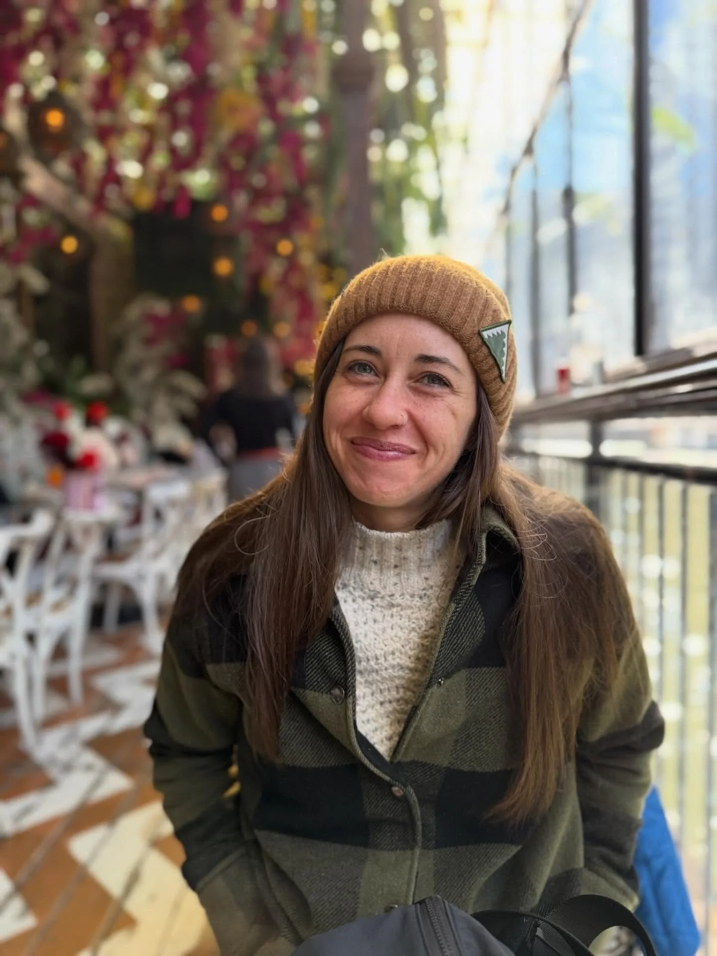 Hiiiii! Lots of new faces here, so thought it was time to reintroduce myself ✨

I&rsquo;m Lauren, a holistic Registered Dietitian who supports women with PCOS in their 20s through early 40s achieve regular periods with less pain, bloating, and fatigu