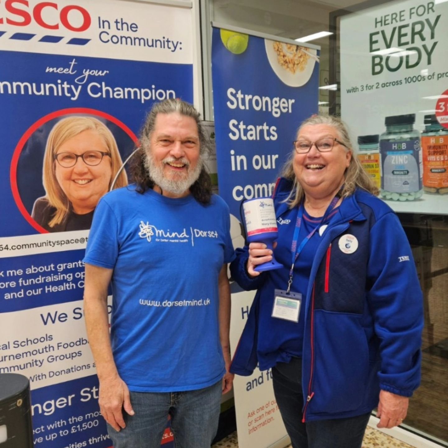 My thanks also to @tescofood for collecting funds on ##WorldMentalHealthDay. #everypennycounts

#tesco #tescoriverside 

Posted @withregram &bull; @dorsetmind MASSIVE thanks to the lovely people at @Tesco Castle Lane, Bournemouth...

Not only did the