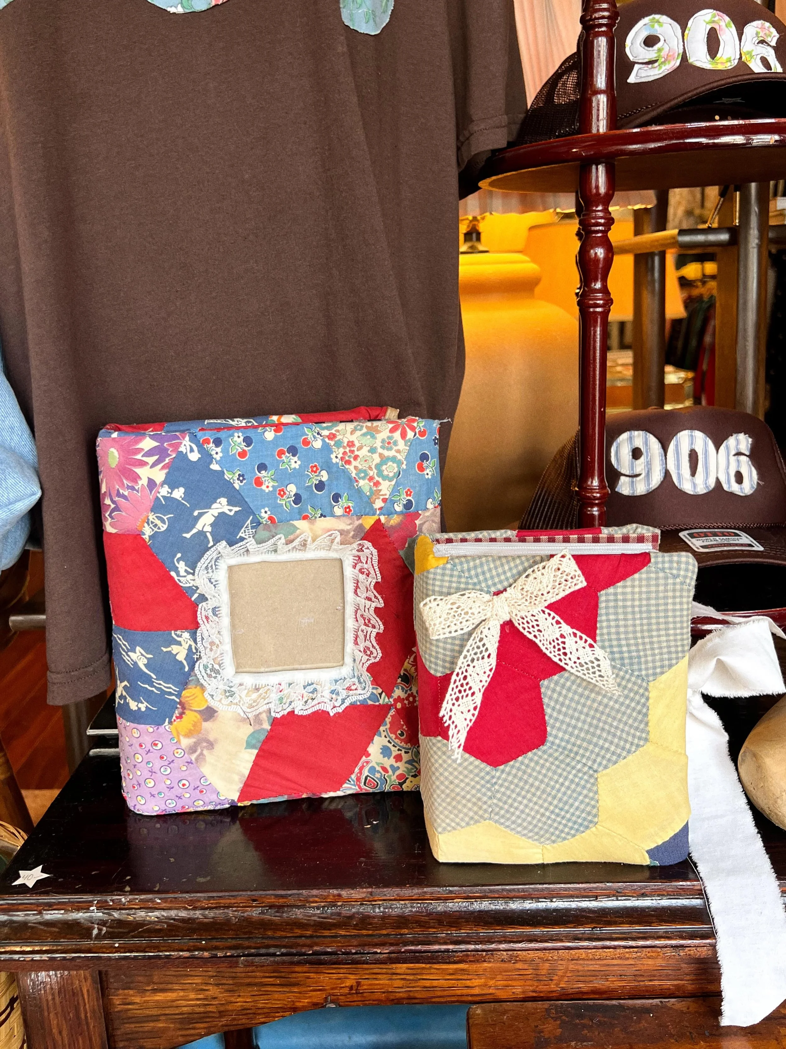 You know what your mom would really love for Mother&rsquo;s Day? A handmade photo album filled with photos of her family. 🥹📸 

Come see what we&rsquo;ve got today 10-3. ✨