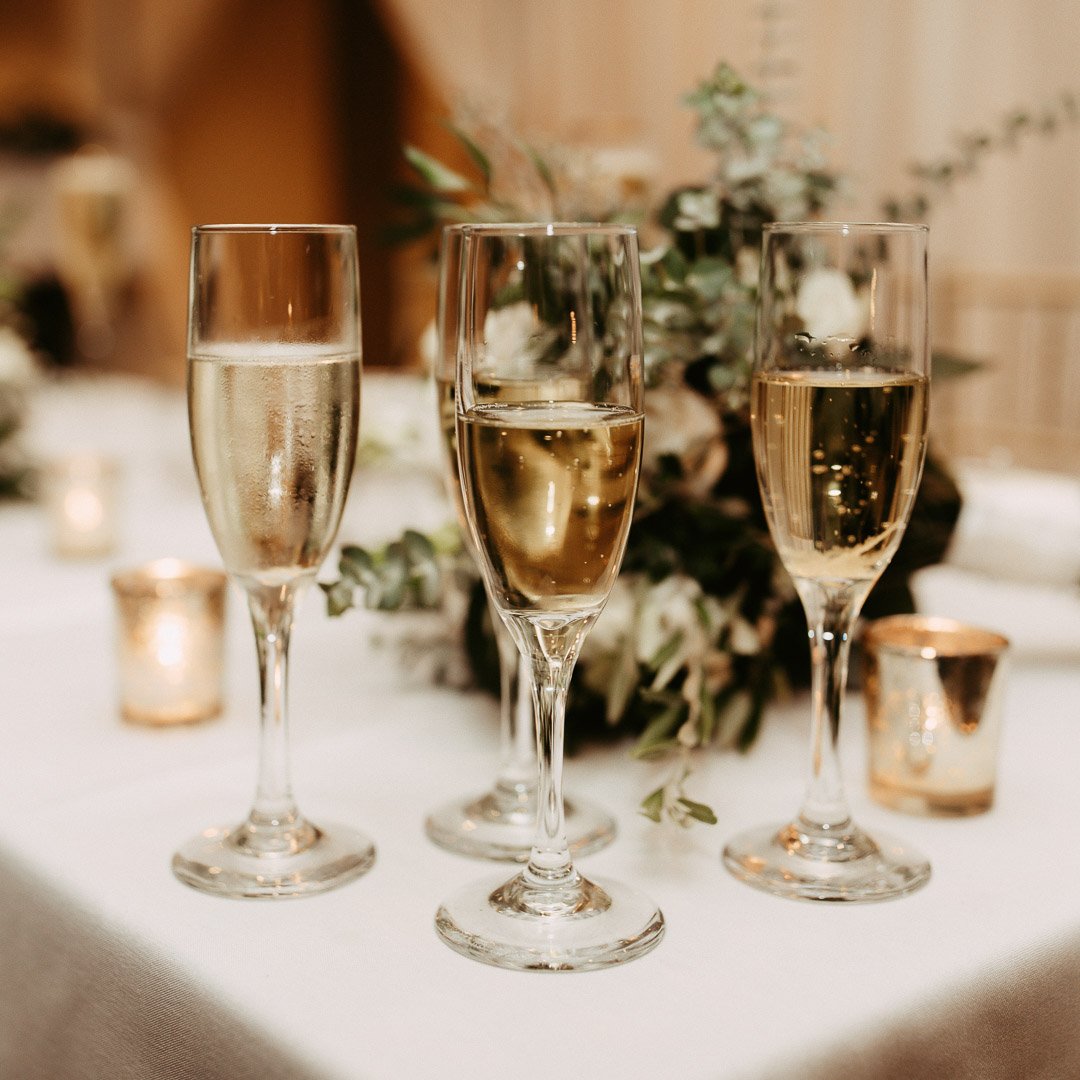 Champagne flutes as a wedding