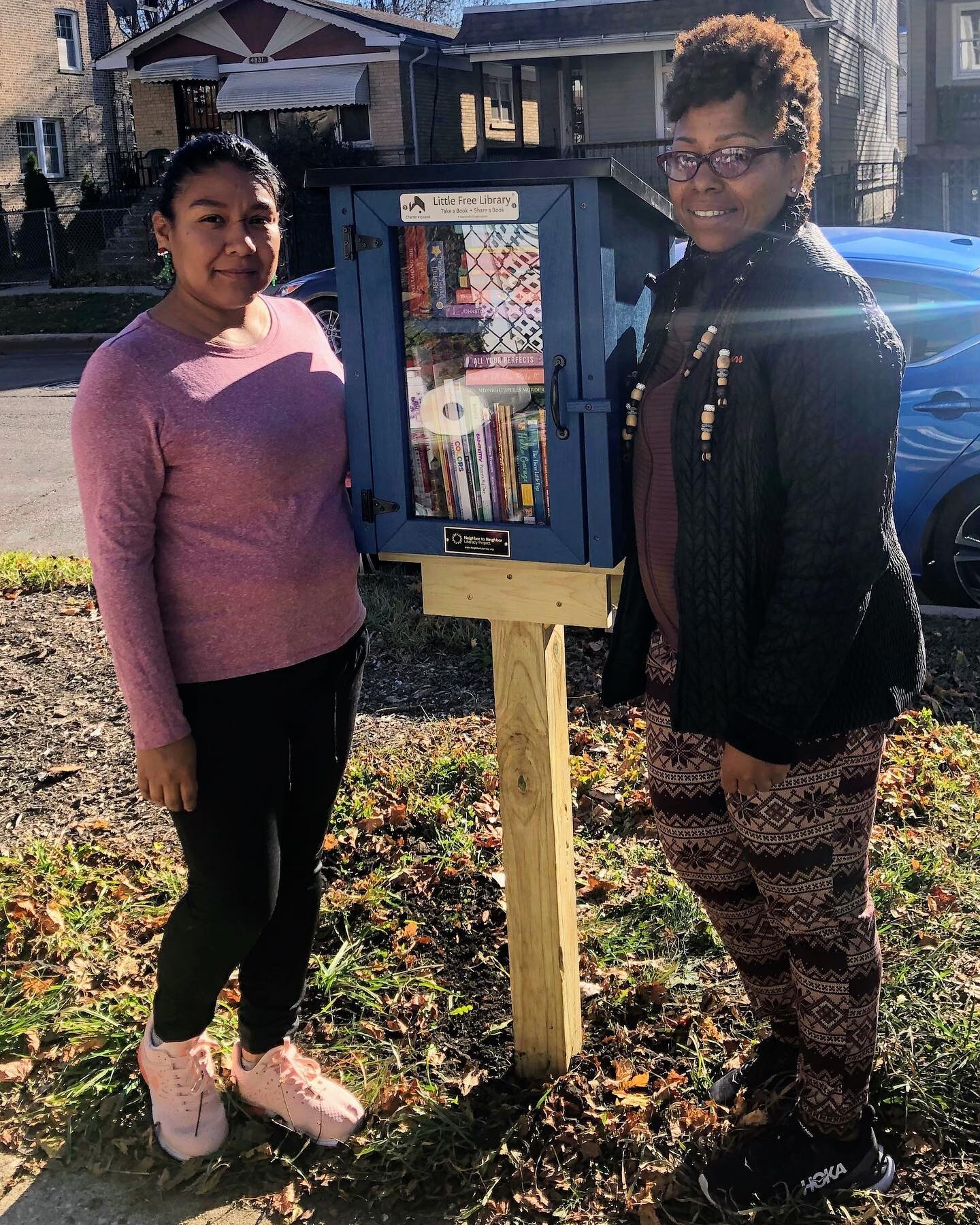 Giving Tuesday Fundraiser!
 
Neighbor to Neighbor (N2N) installed our last little free library of the season on Saturday. Our network has grown to over 200 libraries, with no signs of stopping! We know our fellow bibliophiles and LFL-ophiles apprecia