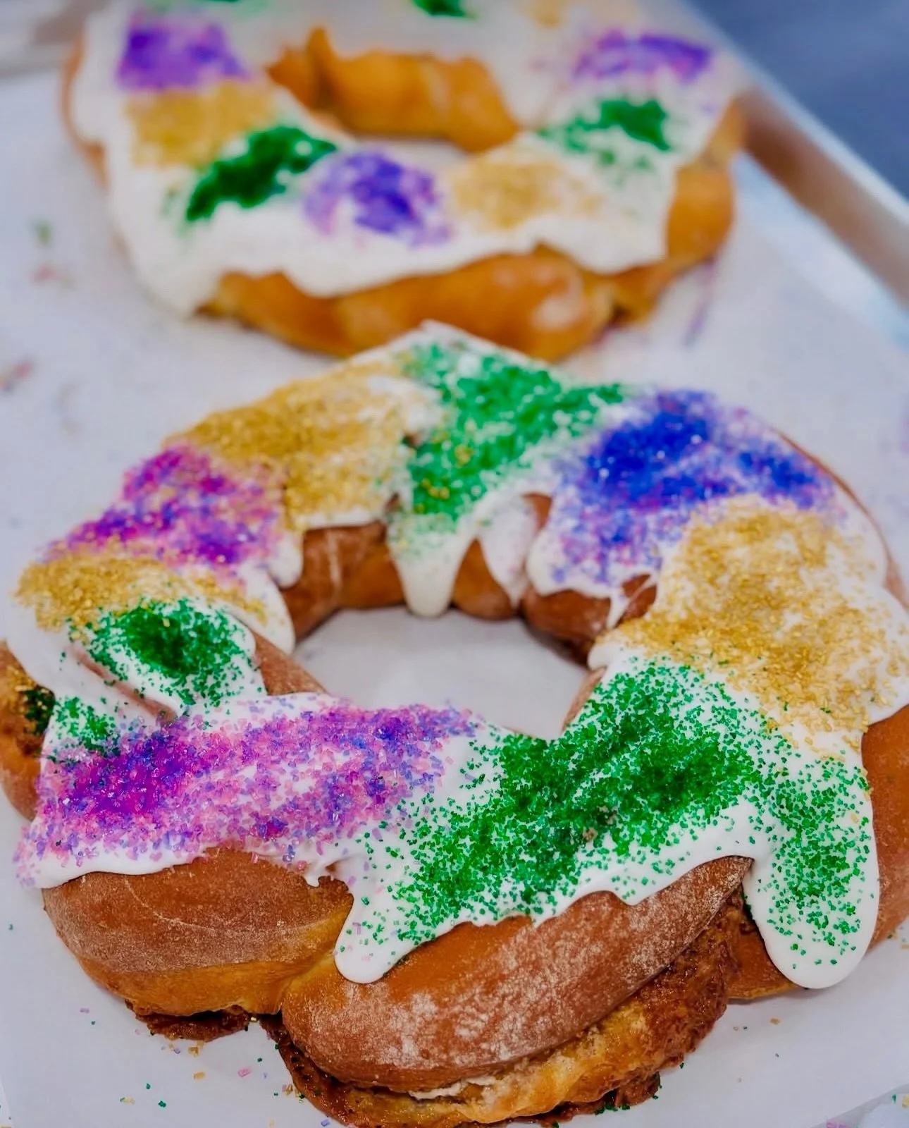 It&rsquo;s King Cake Season!!!! 
&bull;
Treat yourself to our decadent brioche style cinnamon cream cheese king cakes, available in large and mini sizes! Order for pickup now through Mardi Gras! 💚💜💛
&bull;
Please note we bake these after you order