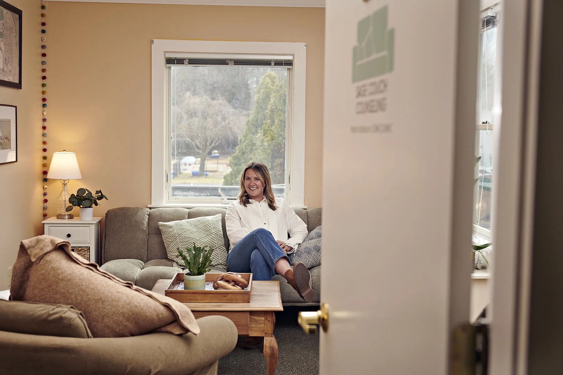therapist-welcoming-branding.jpg