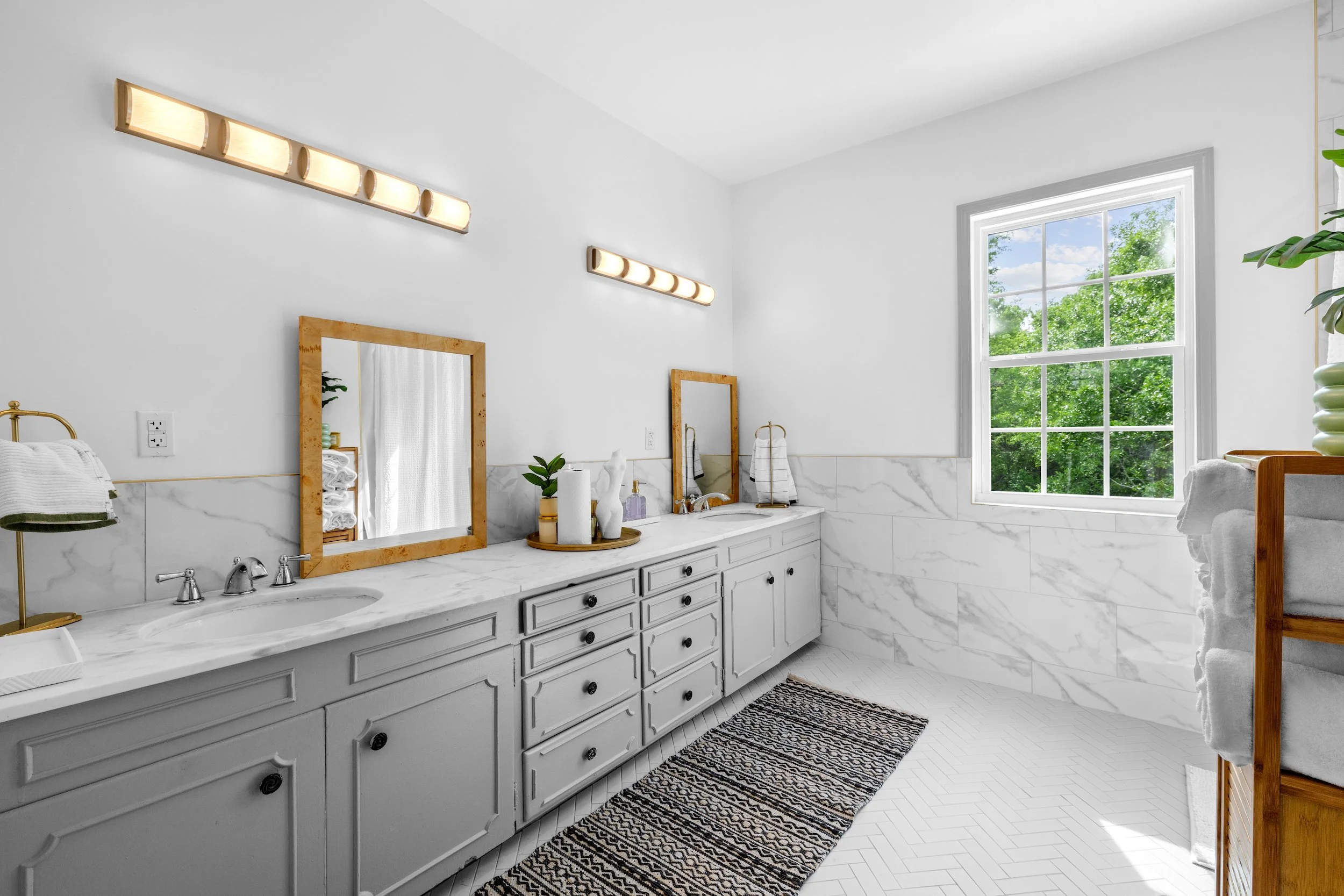 the-birth-sanctuary-hydro-bathroom.jpg