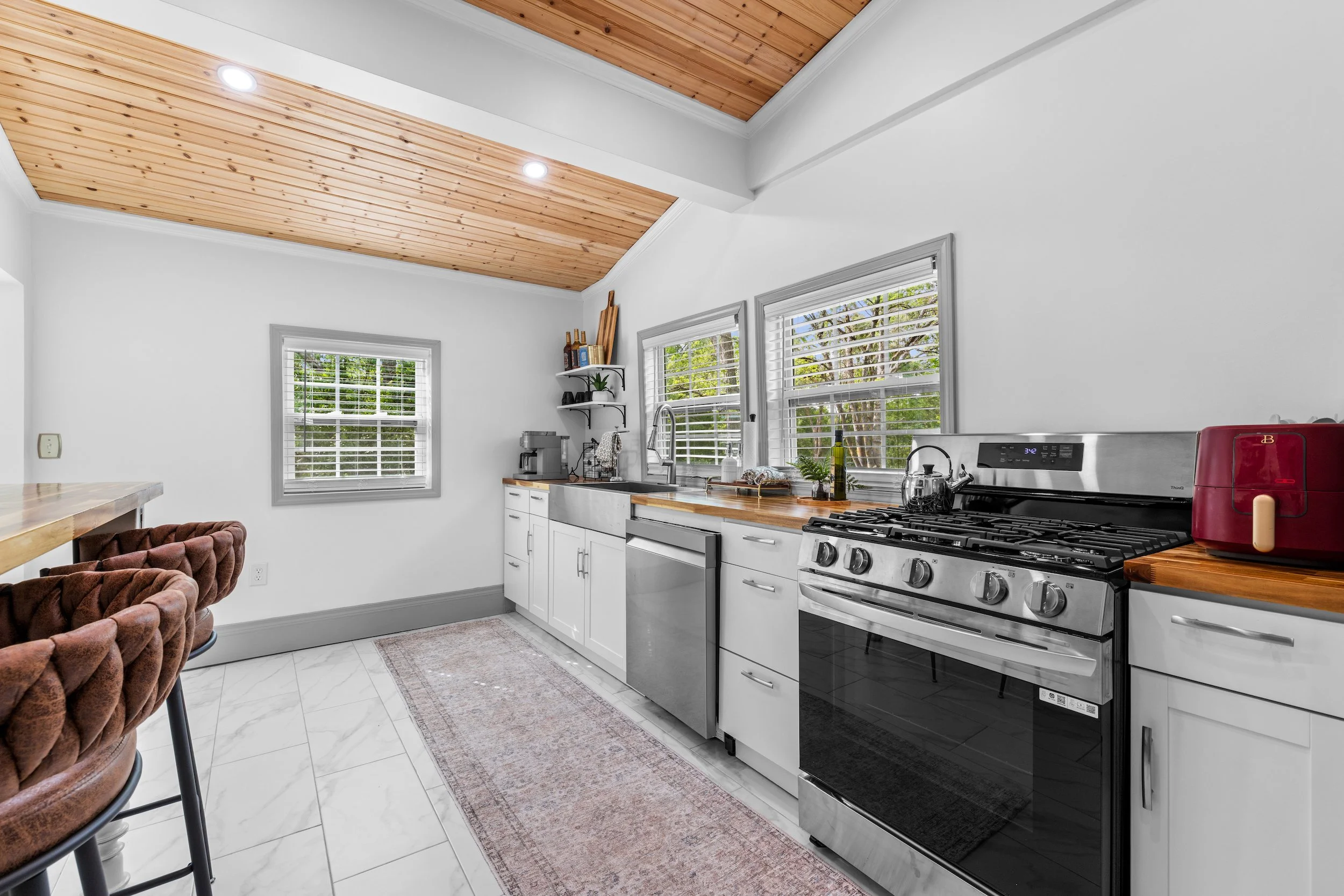 the-birth-sanctuary-kitchen.jpg
