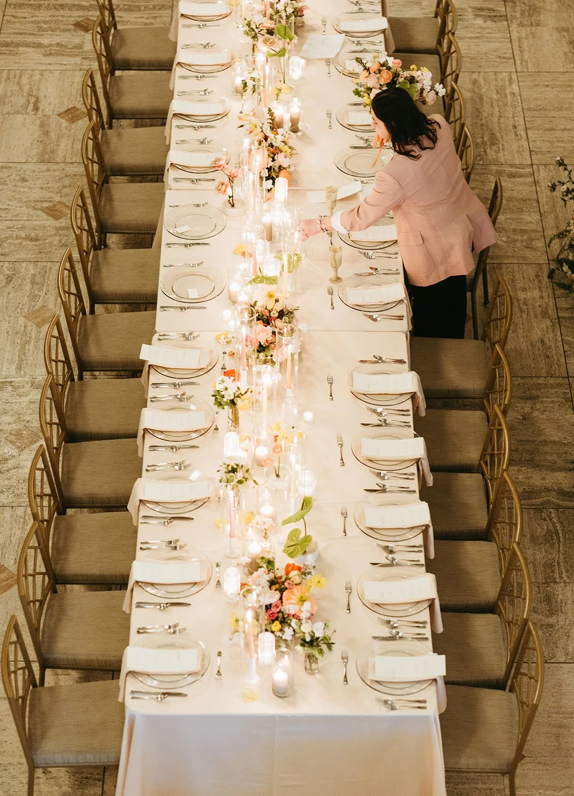 reception flowers large lush floral arch ceremony backdrop head table flowers and candlesmodern garden wedding flowers  the grand hall downtown kc the cottage rose kansas city wedding florist crossroads