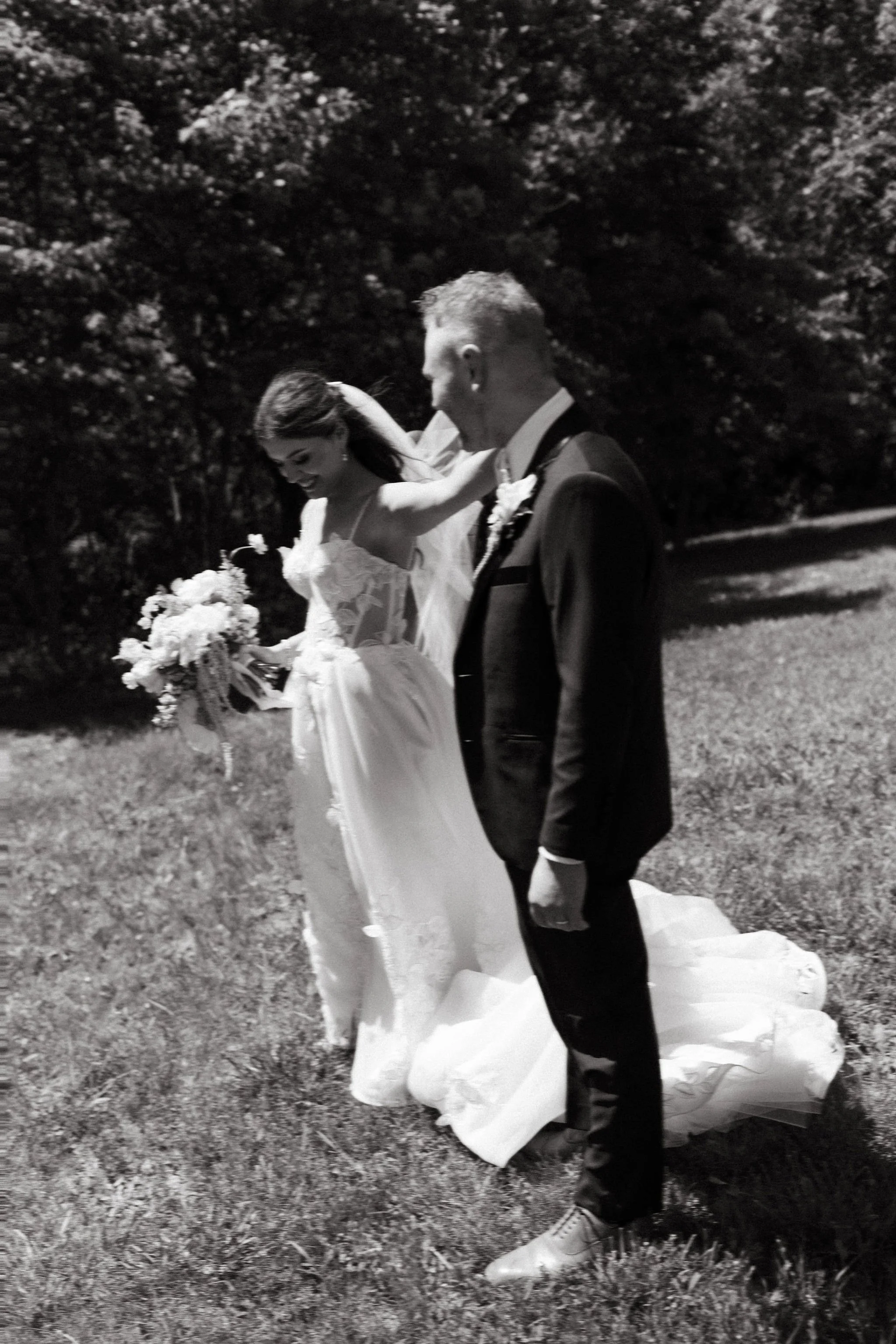 modern spring garden wedding large statement bridal bouquet bride and groom portraits bridal style the cottage rose kansas city florist crossroads powell garden ceremony