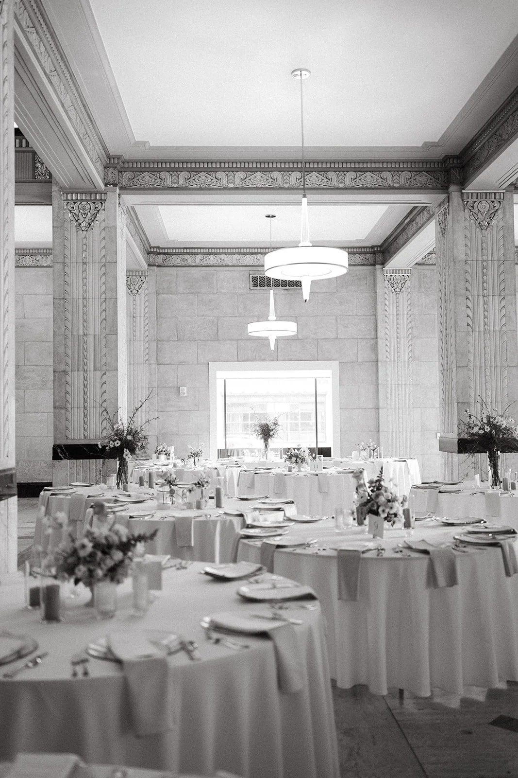 reception flowers centerpieces art deco ballroom venue flowers and candlesmodern garden wedding flowers  the grand hall downtown kc the cottage rose kansas city wedding florist crossroads