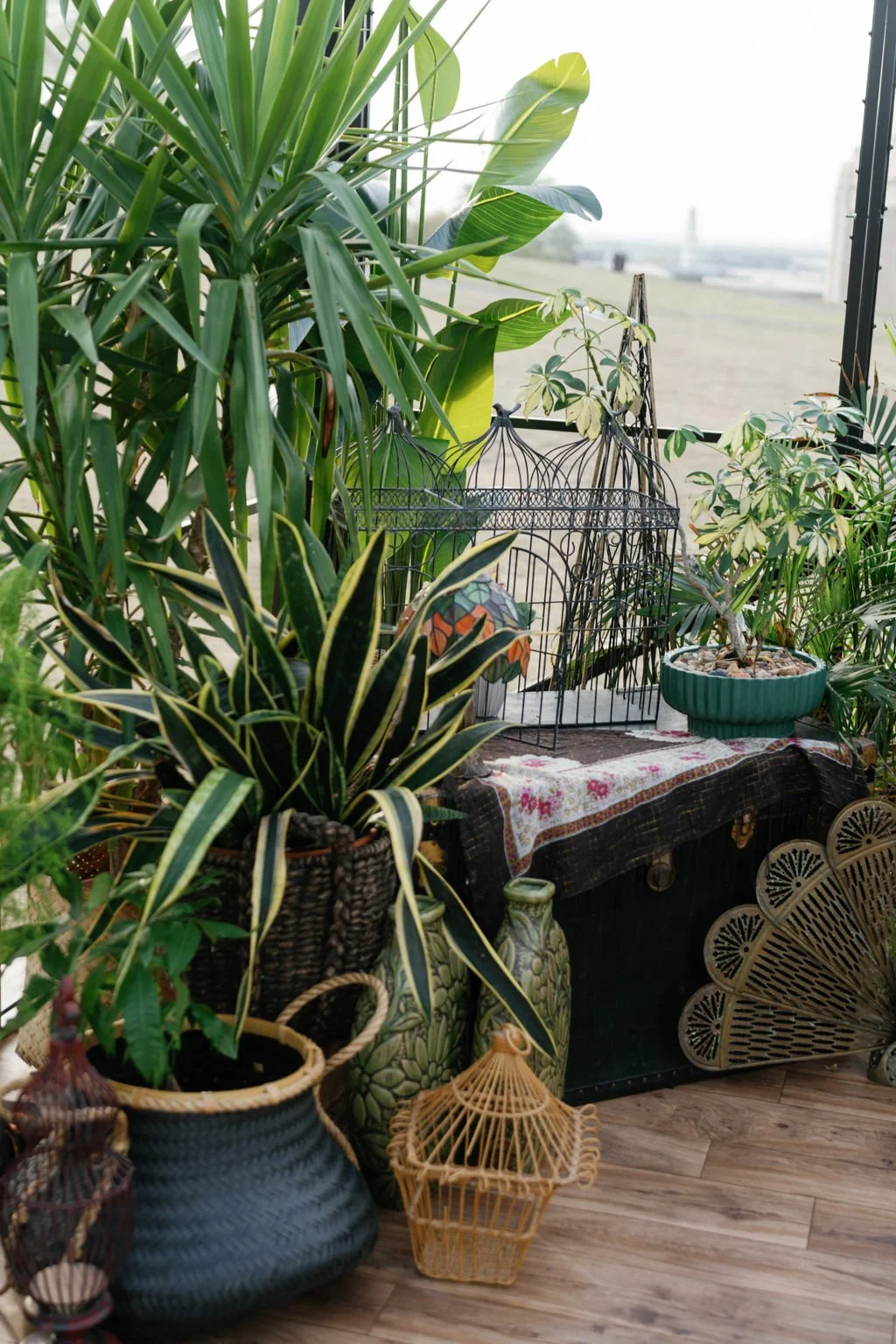 Modern eclectic luxury wedding on the lawn at liberty memorial greenhouse tent wedding outdoor reception fall wedding decor october wedding the cottage rose kansas city wedding florist crossroads centerpieces lamps candles plant styling vintage decor