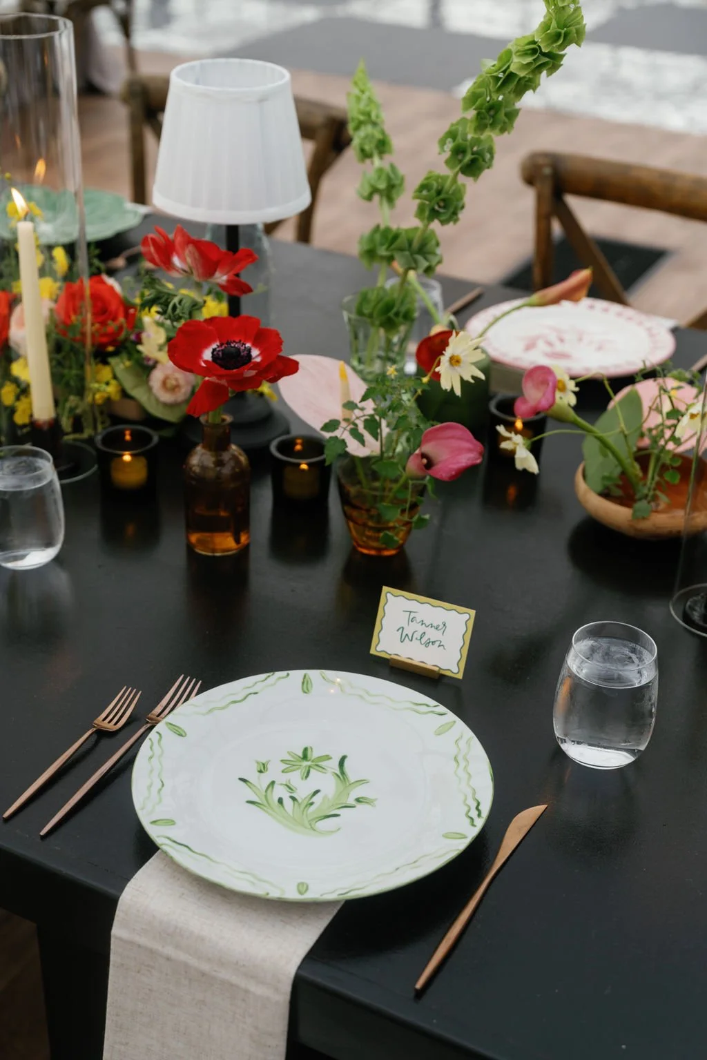 Modern eclectic luxury wedding on the lawn at liberty memorial greenhouse tent wedding outdoor reception fall wedding decor october wedding the cottage rose kansas city wedding florist crossroads centerpieces lamps candles ikebana bud vases