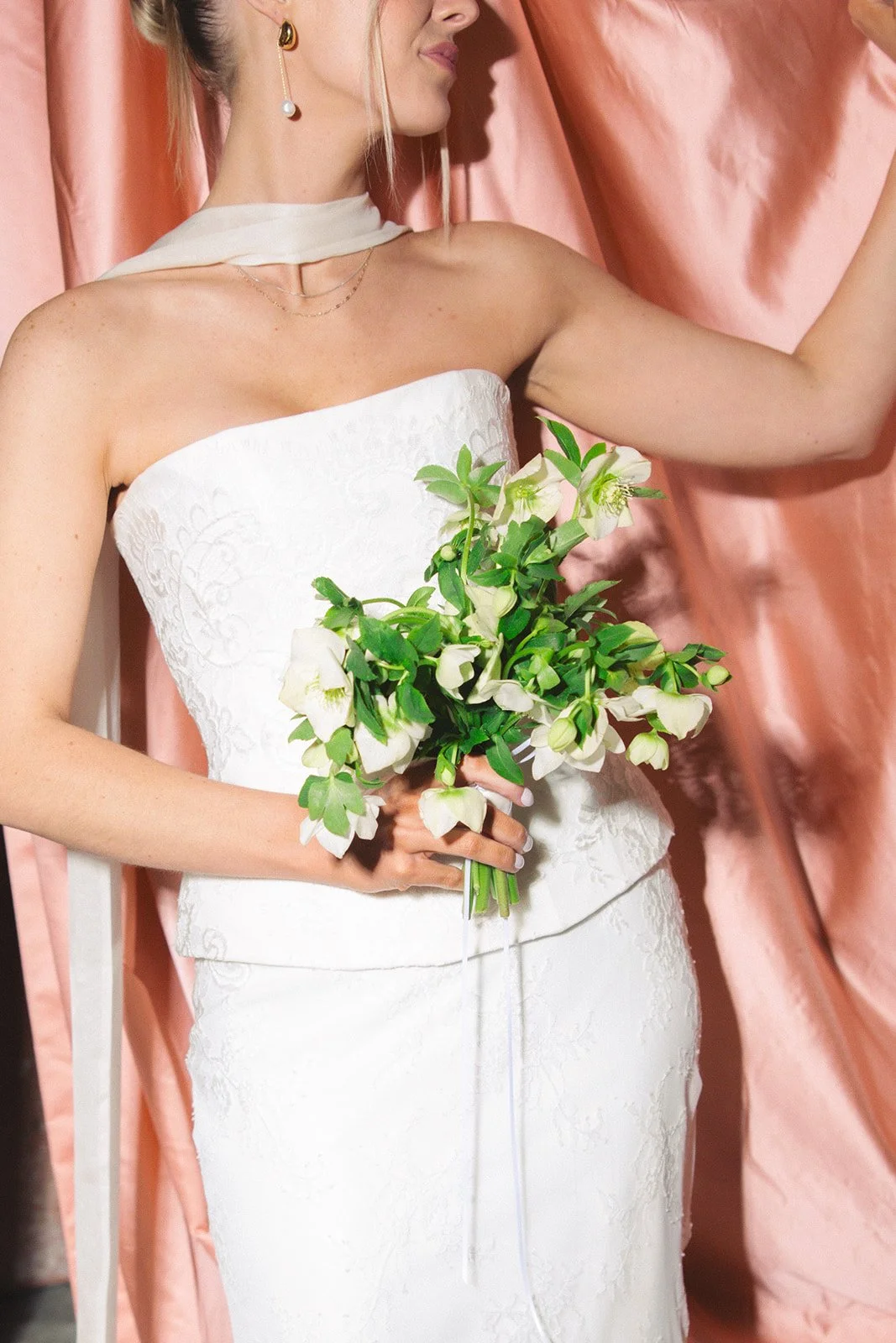 minimal modern feminine whimsical serpentine table centerpiece burgundy and green color palette orchids anthurium amaranth carnation mound the cottage rose kansas city wedding florist crossroads le lounge no vacancy bride kc true love coordination