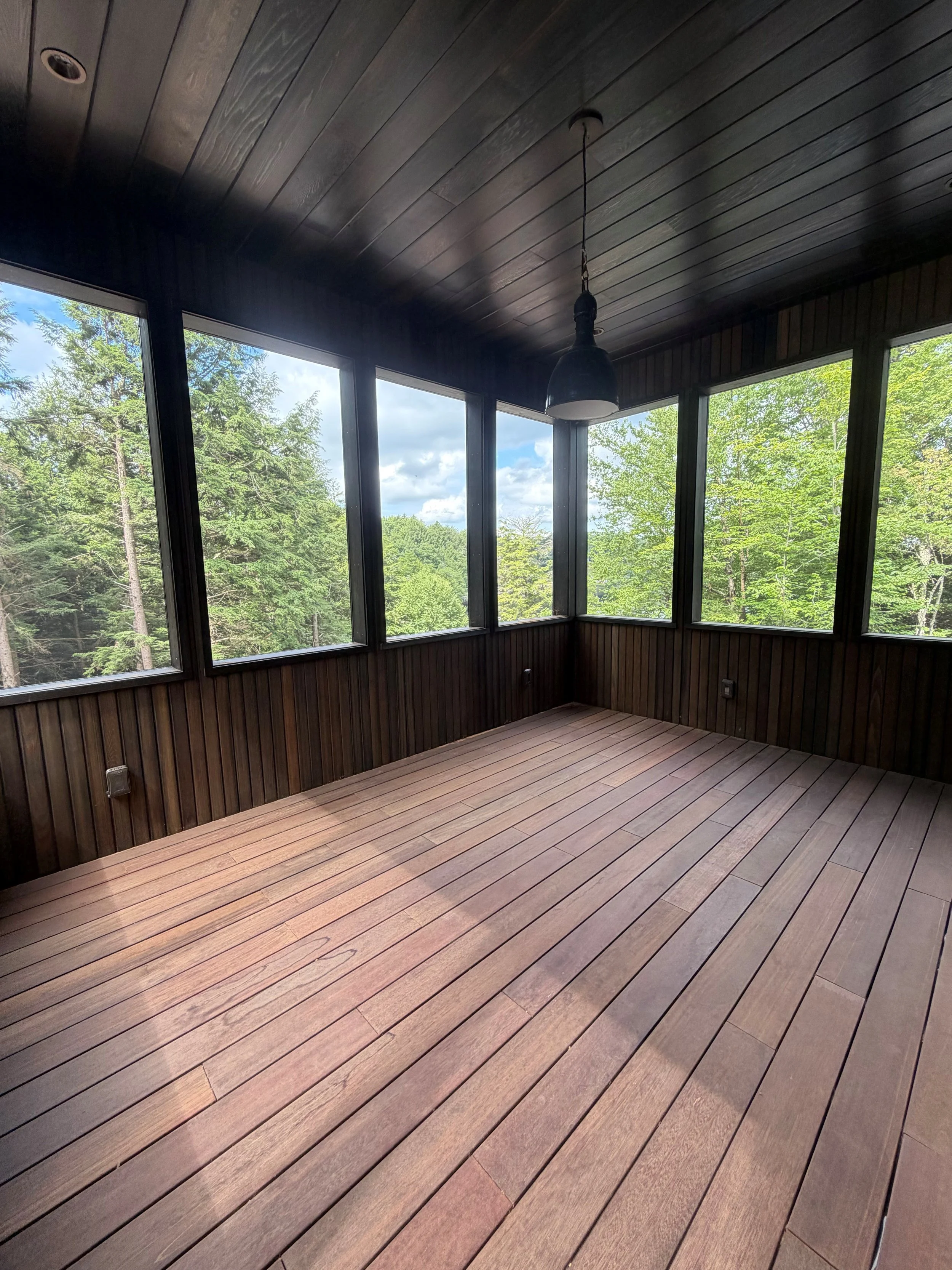porch.jpg