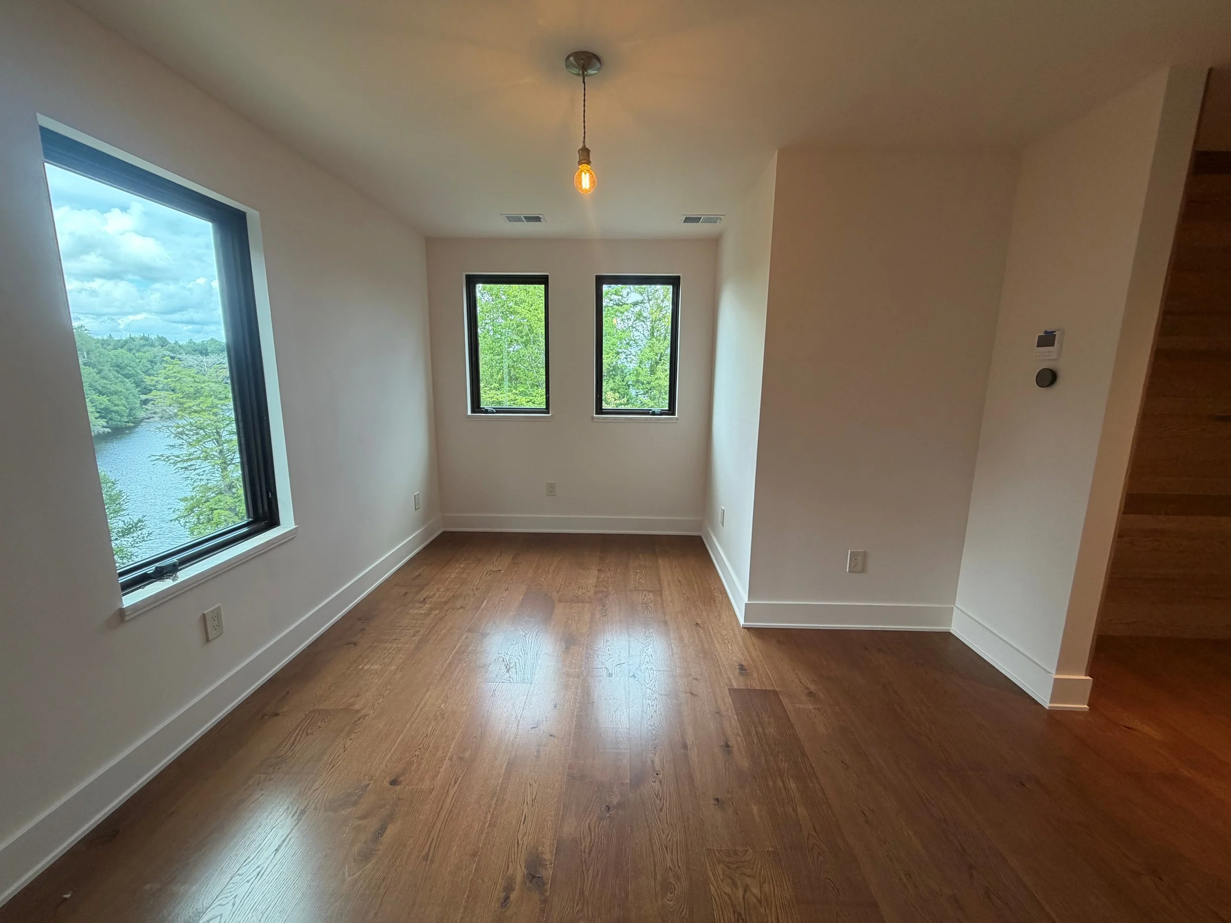 3rdbedroom3.jpg