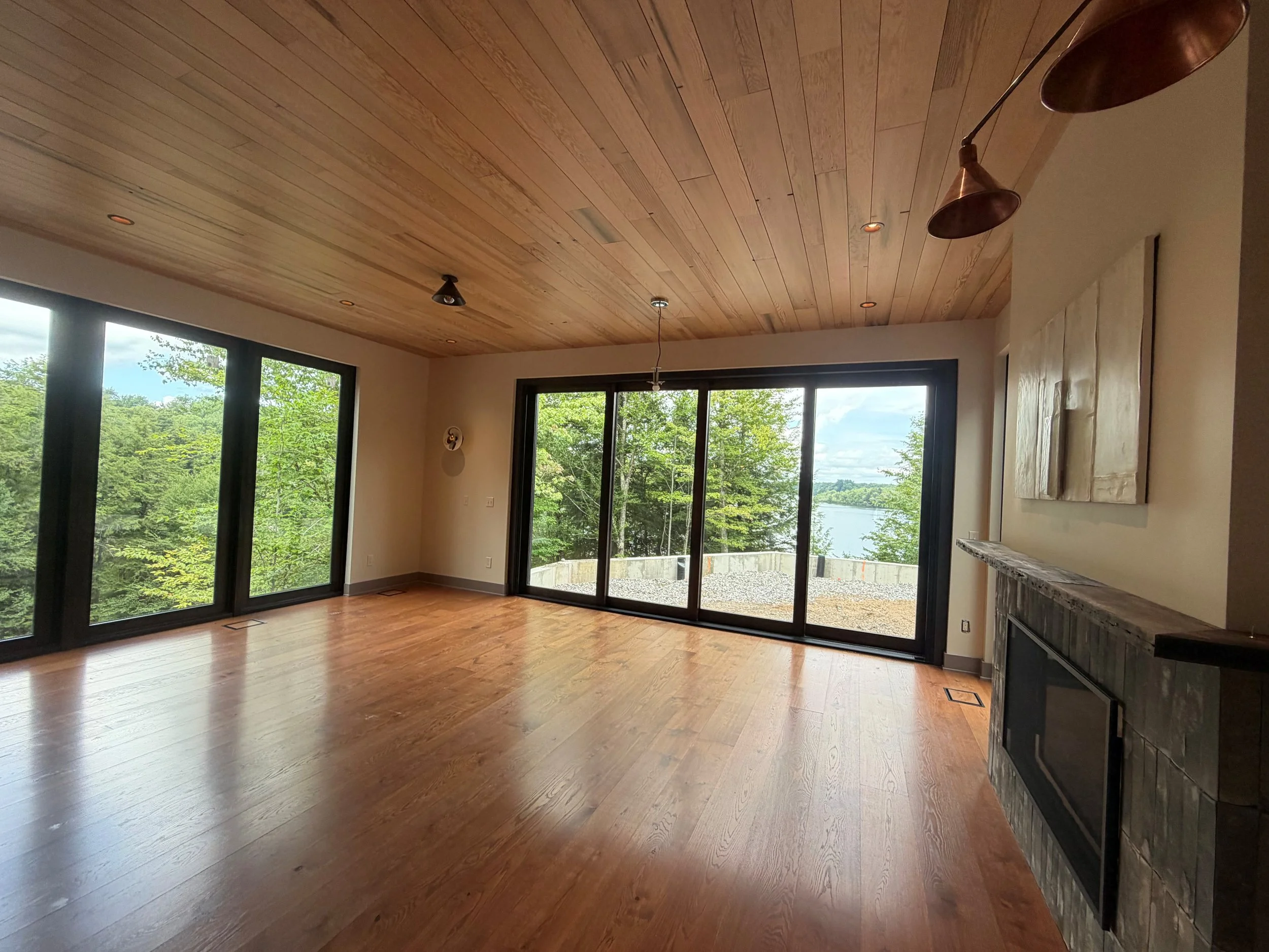 living room 2.jpg
