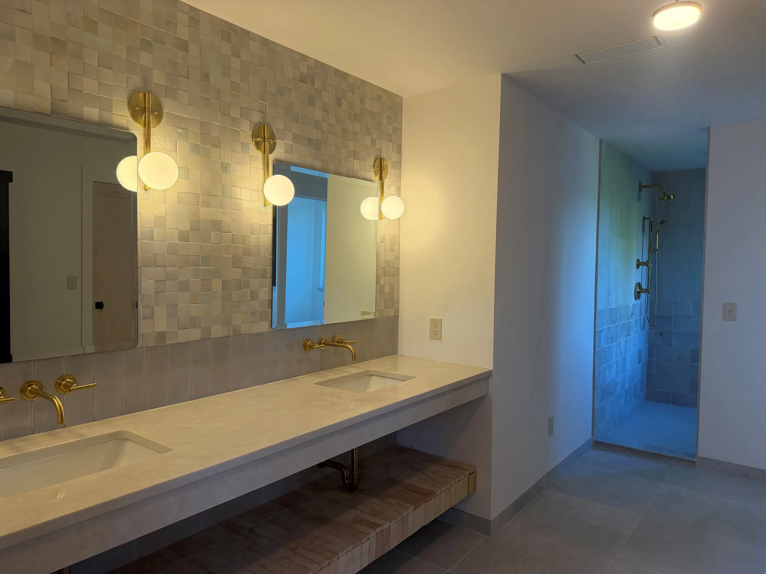 masterbathroom.jpg