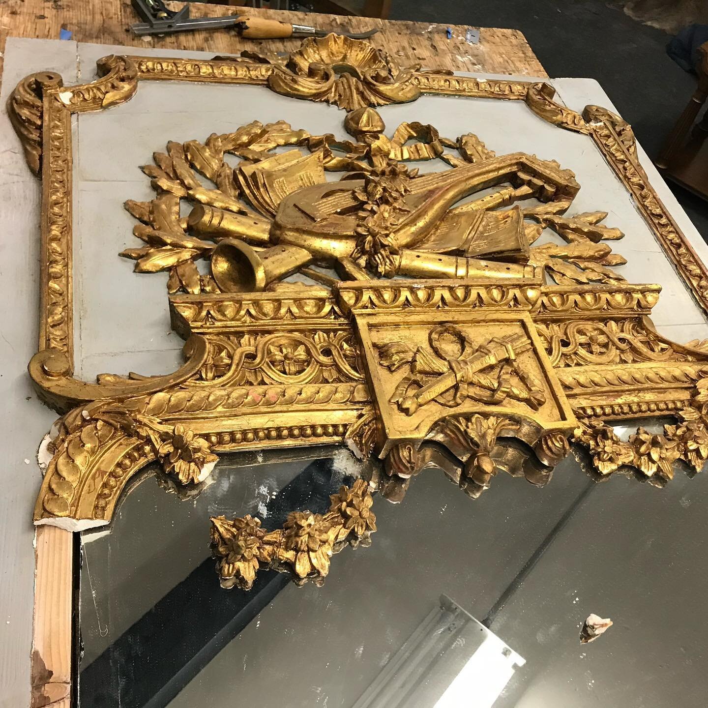 Before and after restoration on this 19th Century French Trumeau mirror in Louis XVI style. It&rsquo;s poetic ensemble focuses on the trophy of gilt musical instruments.
.
.
.
.
.
.
#londonjoinersny #londonjoiners #restoration #antiquerestoration #an