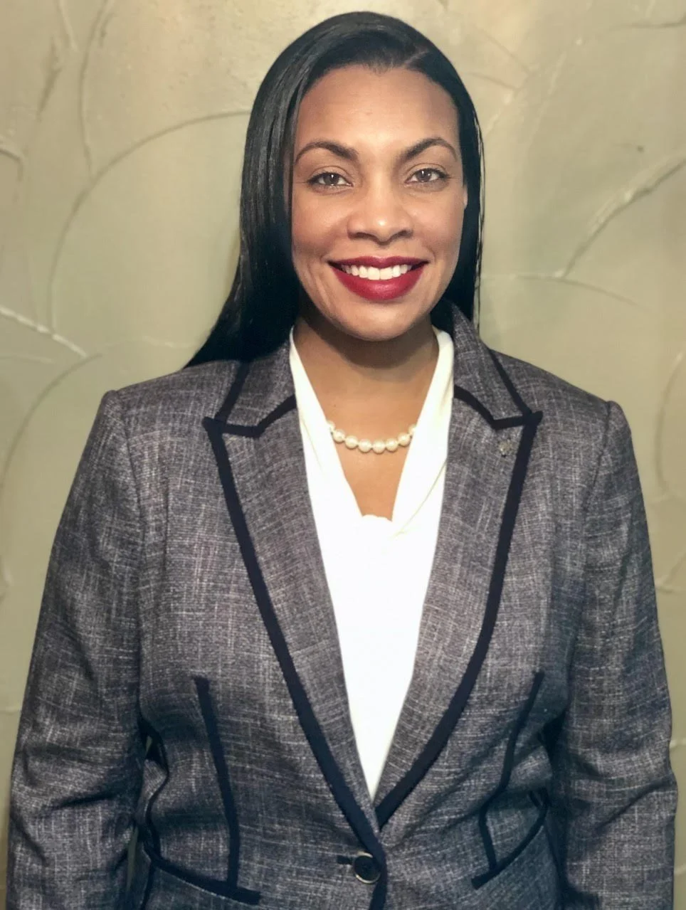 Candace Williams Headshot.jpg