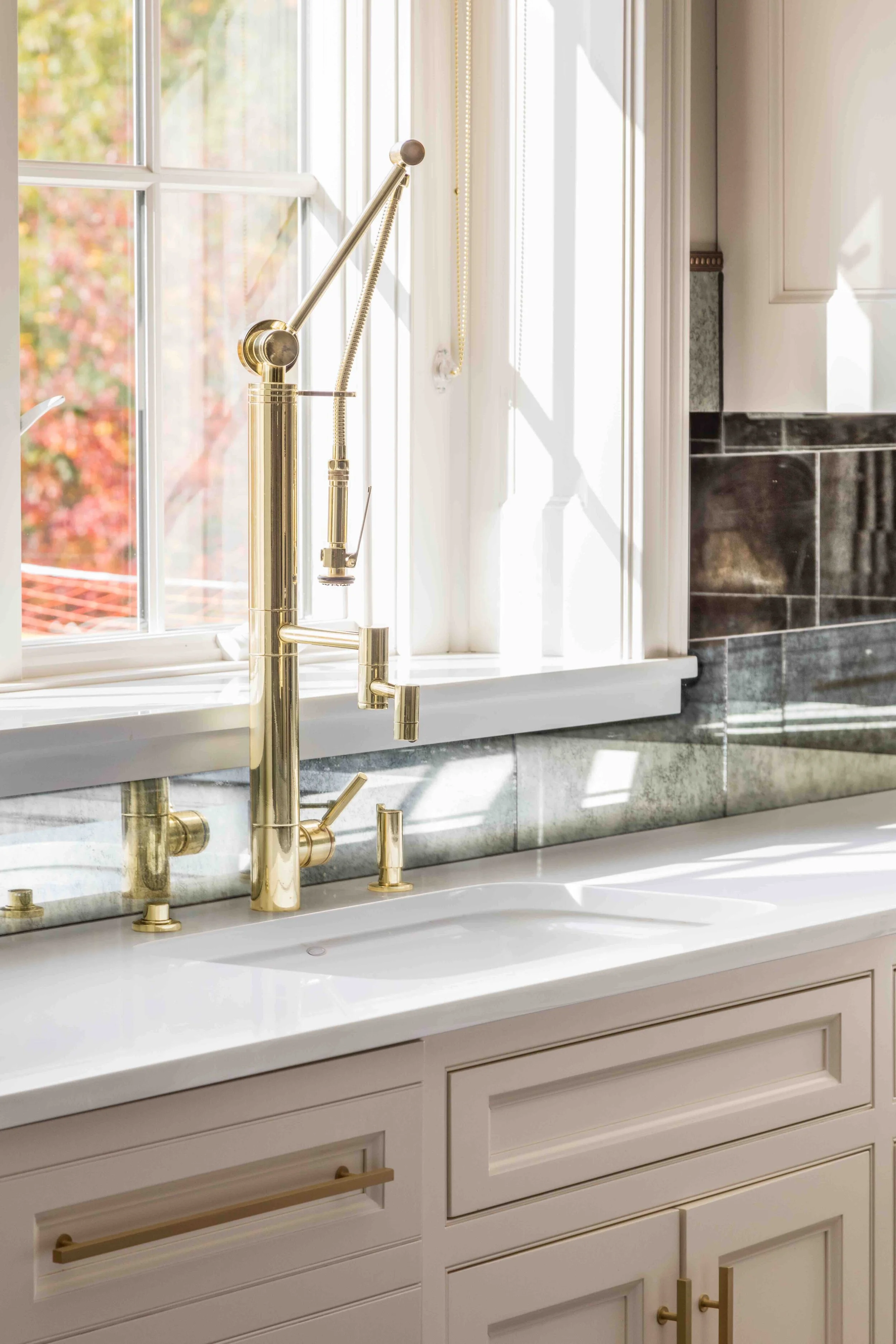 Moody Blue - Kitchen