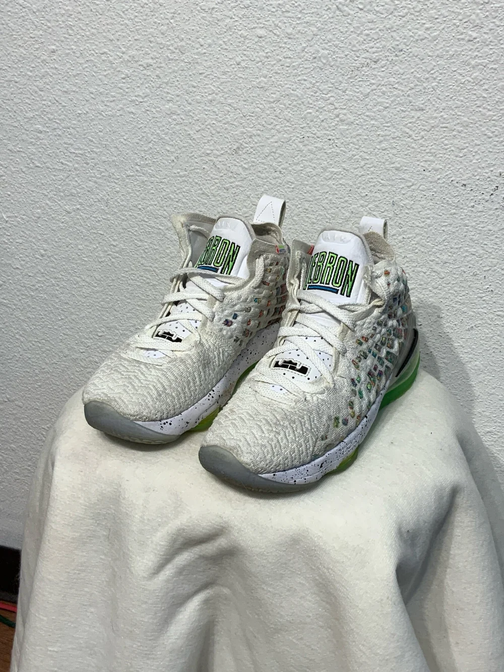 Lebron's shoe size new arrivals