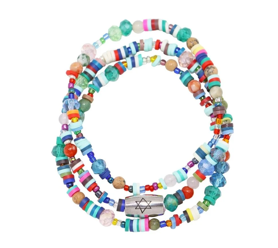 Beaded Rainbow Star Bracelet MT27B FAIRE.jpg