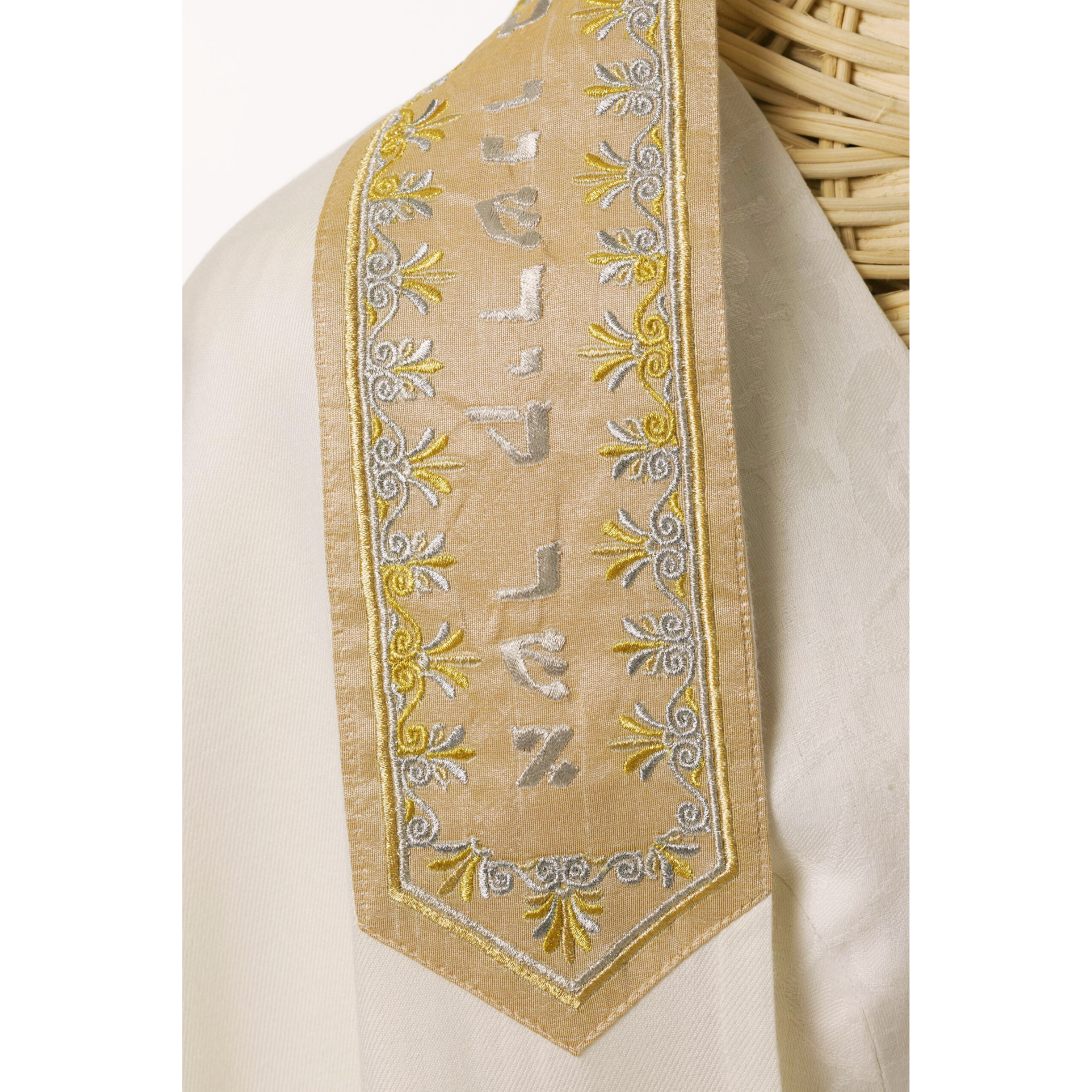 Date Palm Gold Tallit Atara.jpg