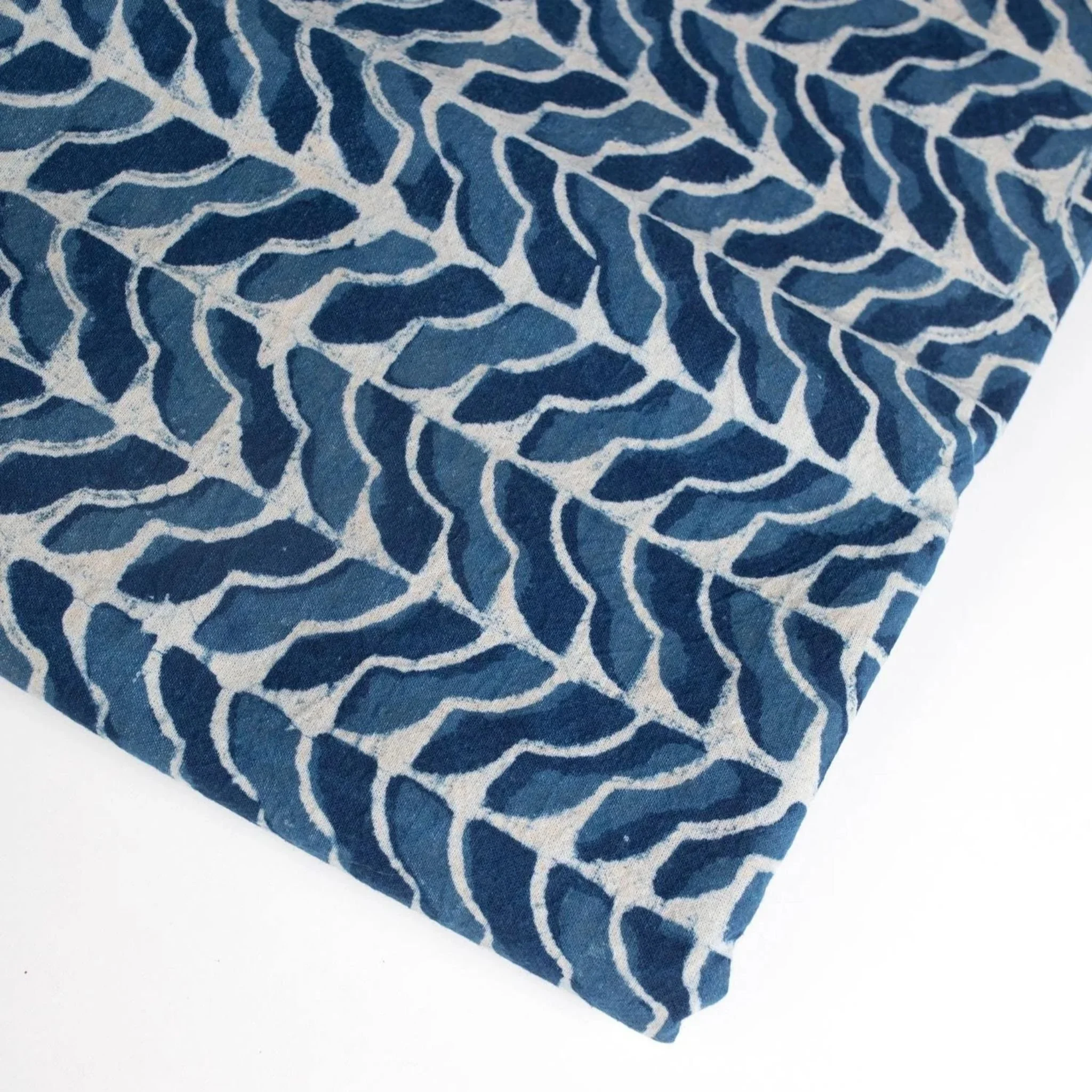 Sea Breeze Tablecloth 2048 px X 2048 px Corner.jpg